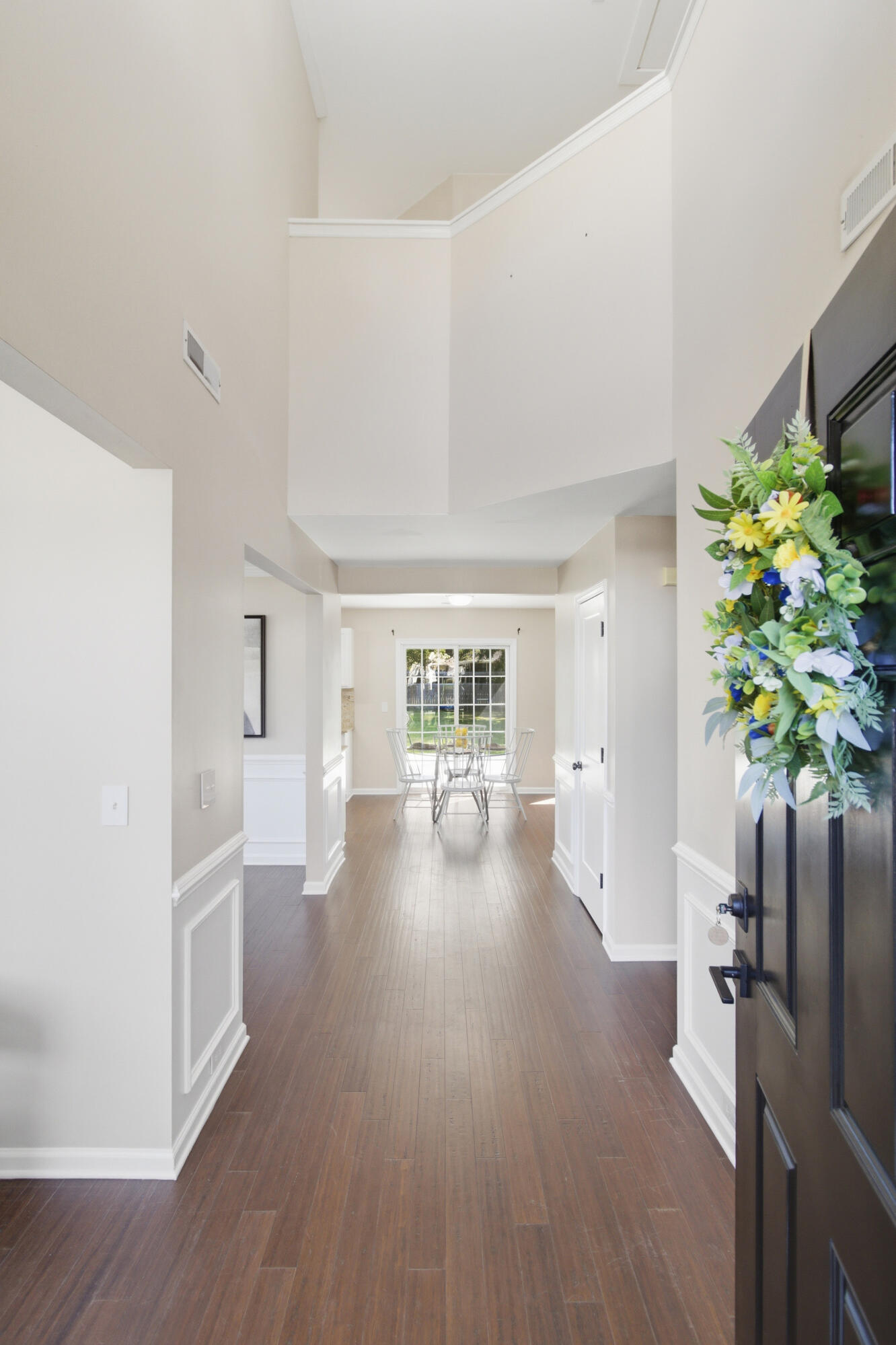 115 Thousand Oaks Circle