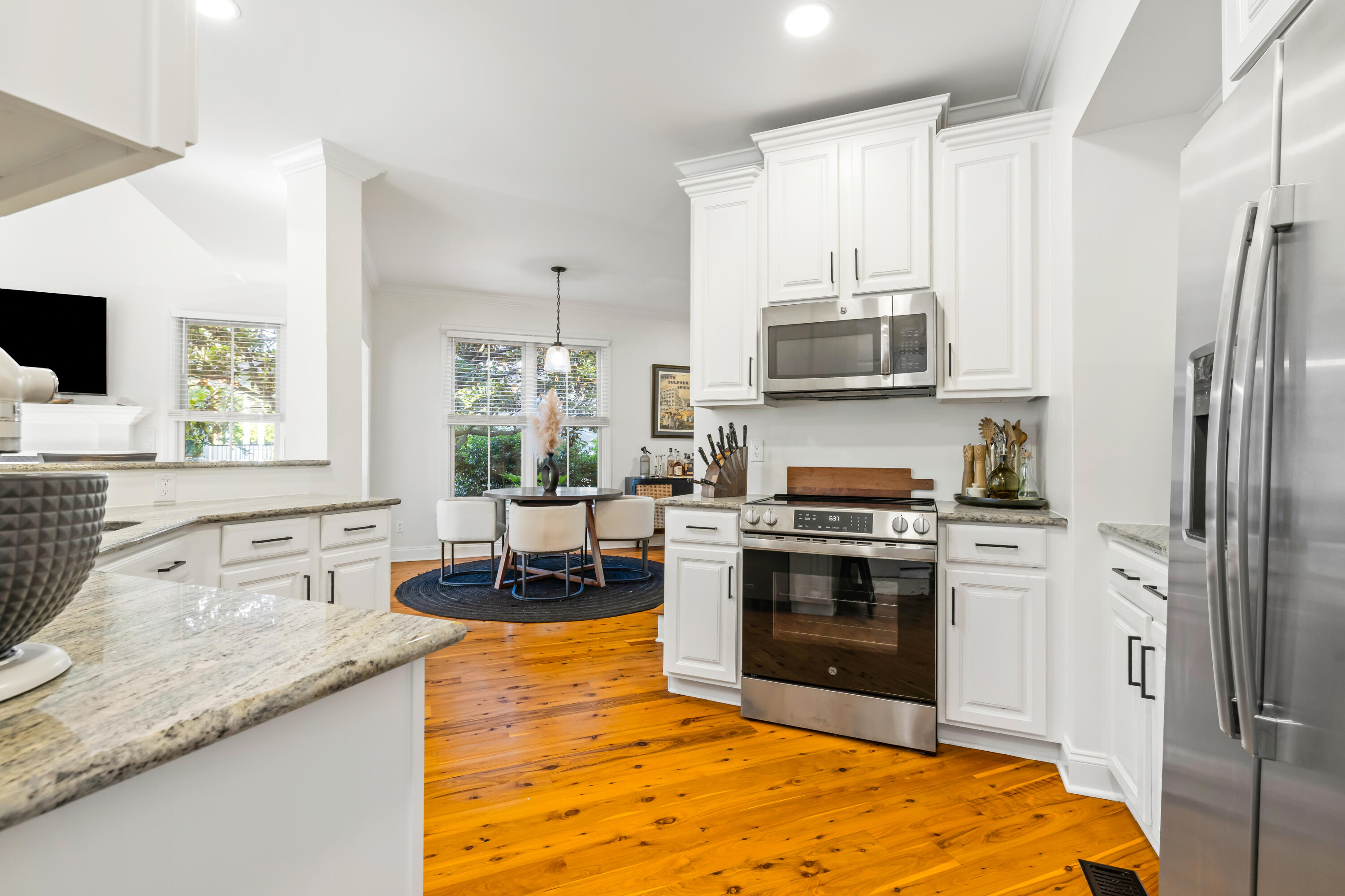 4053 E Amy Lane