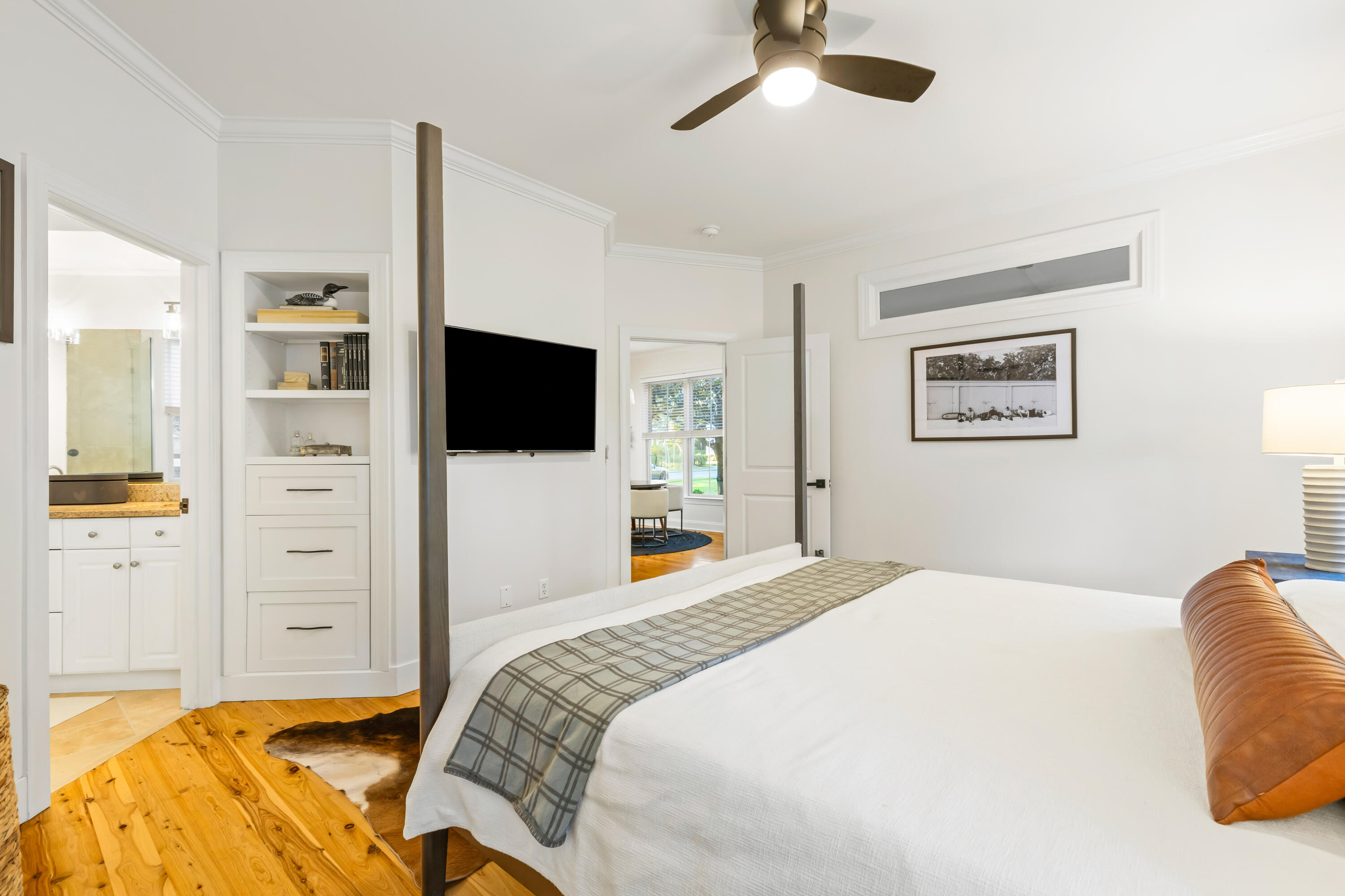 4053 E Amy Lane