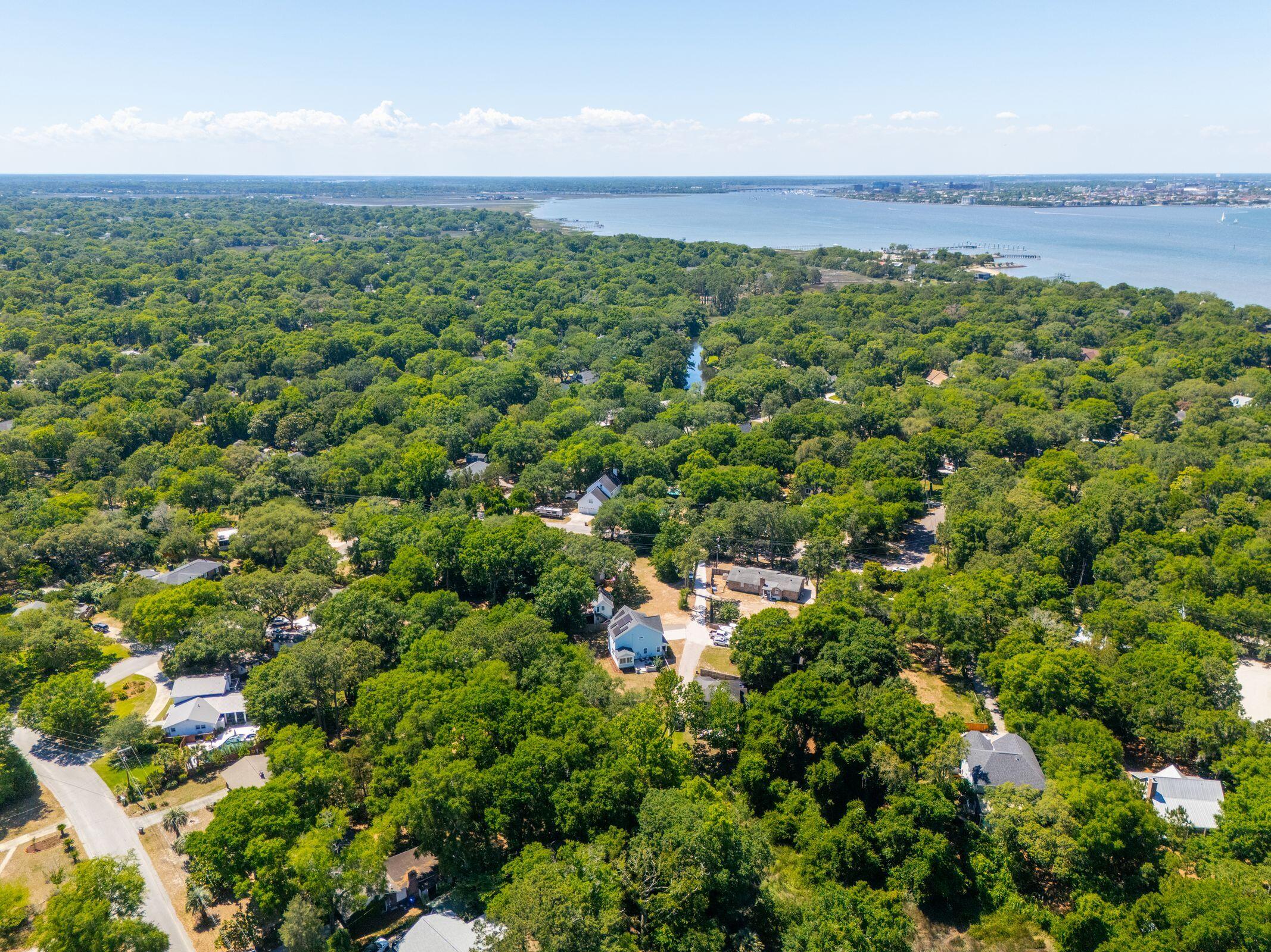 485 Fort Johnson Road