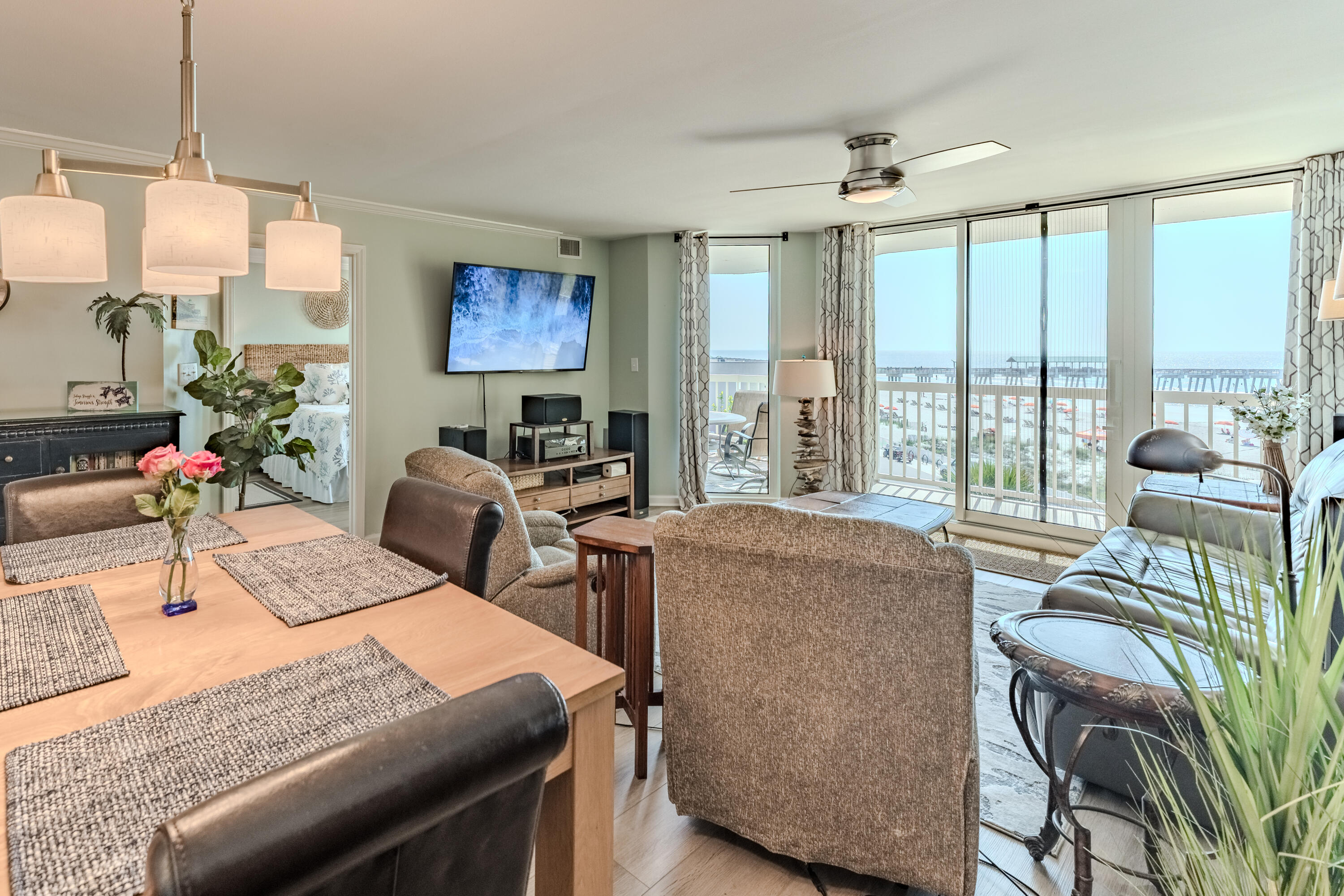 201 W Arctic Avenue Apt 302