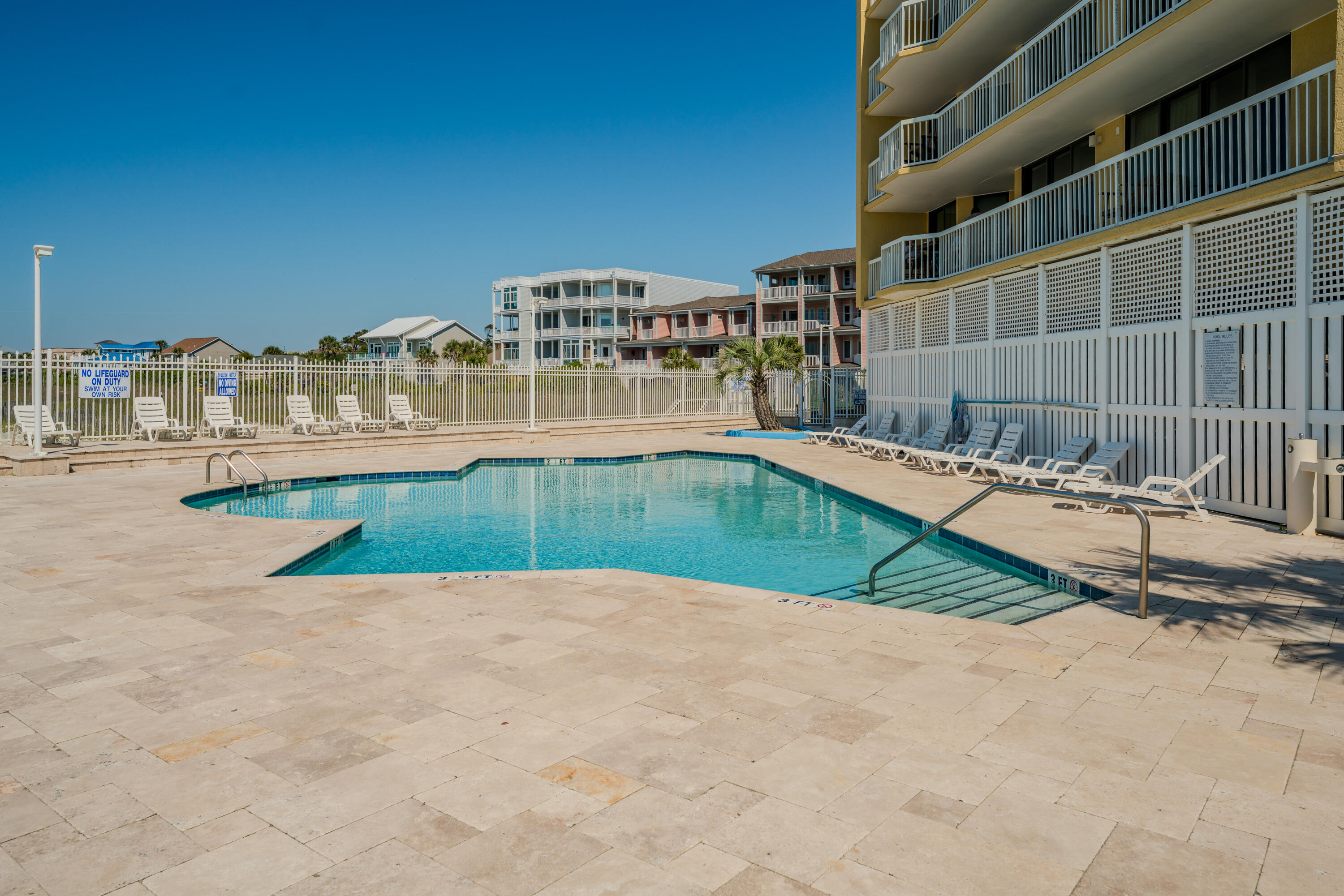 201 W Arctic Avenue Apt 302