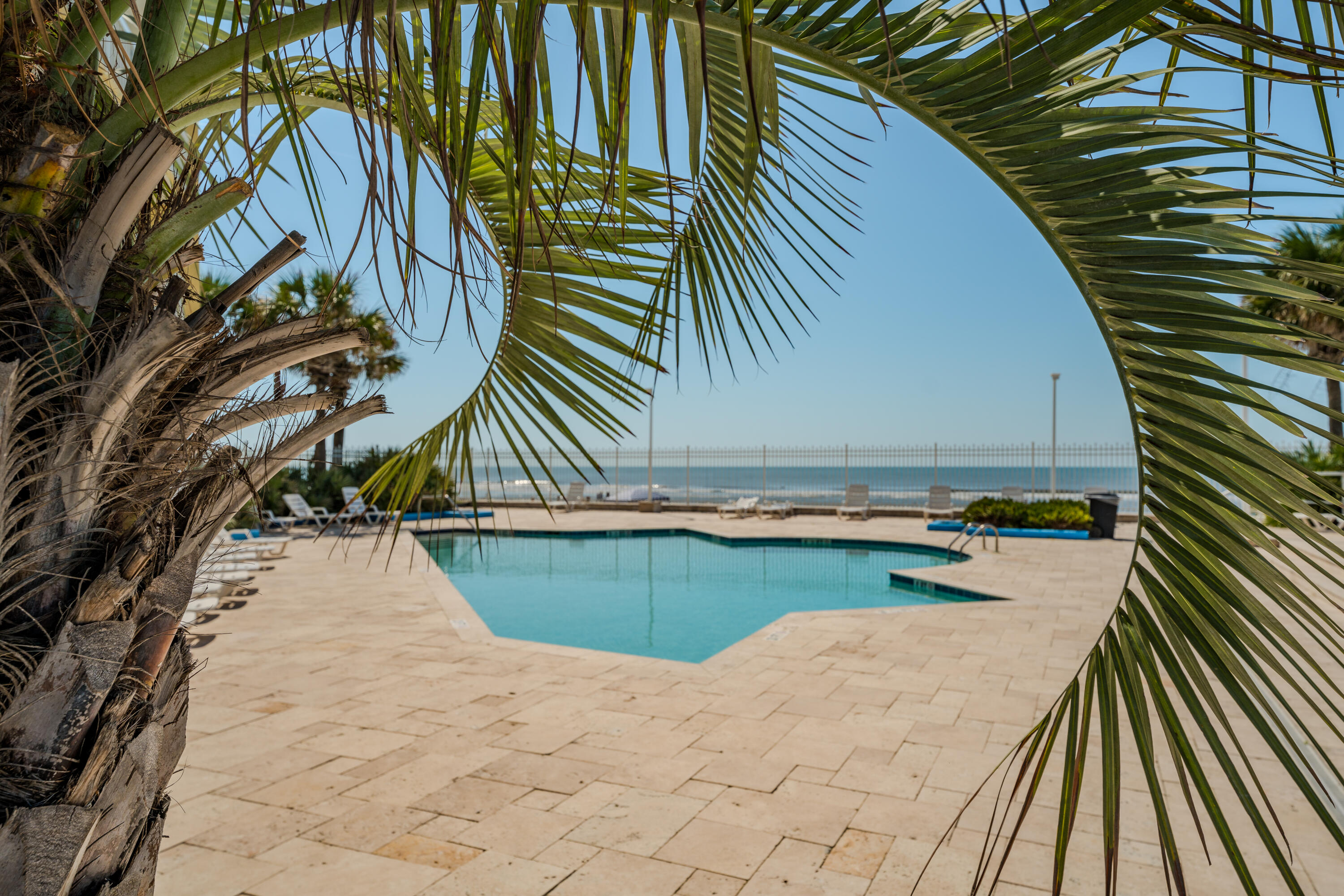 201 W Arctic Avenue Apt 302
