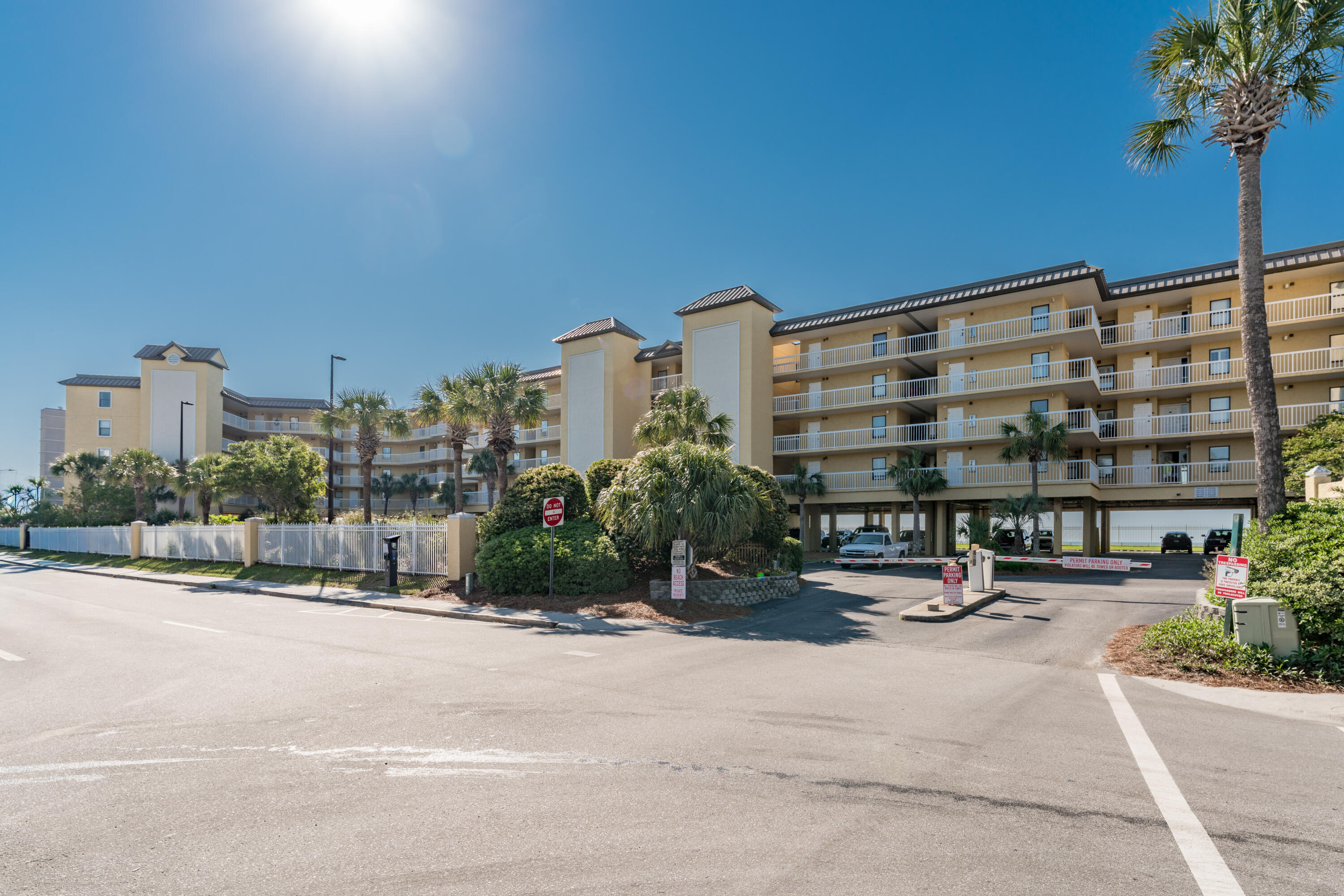 201 W Arctic Avenue Apt 302