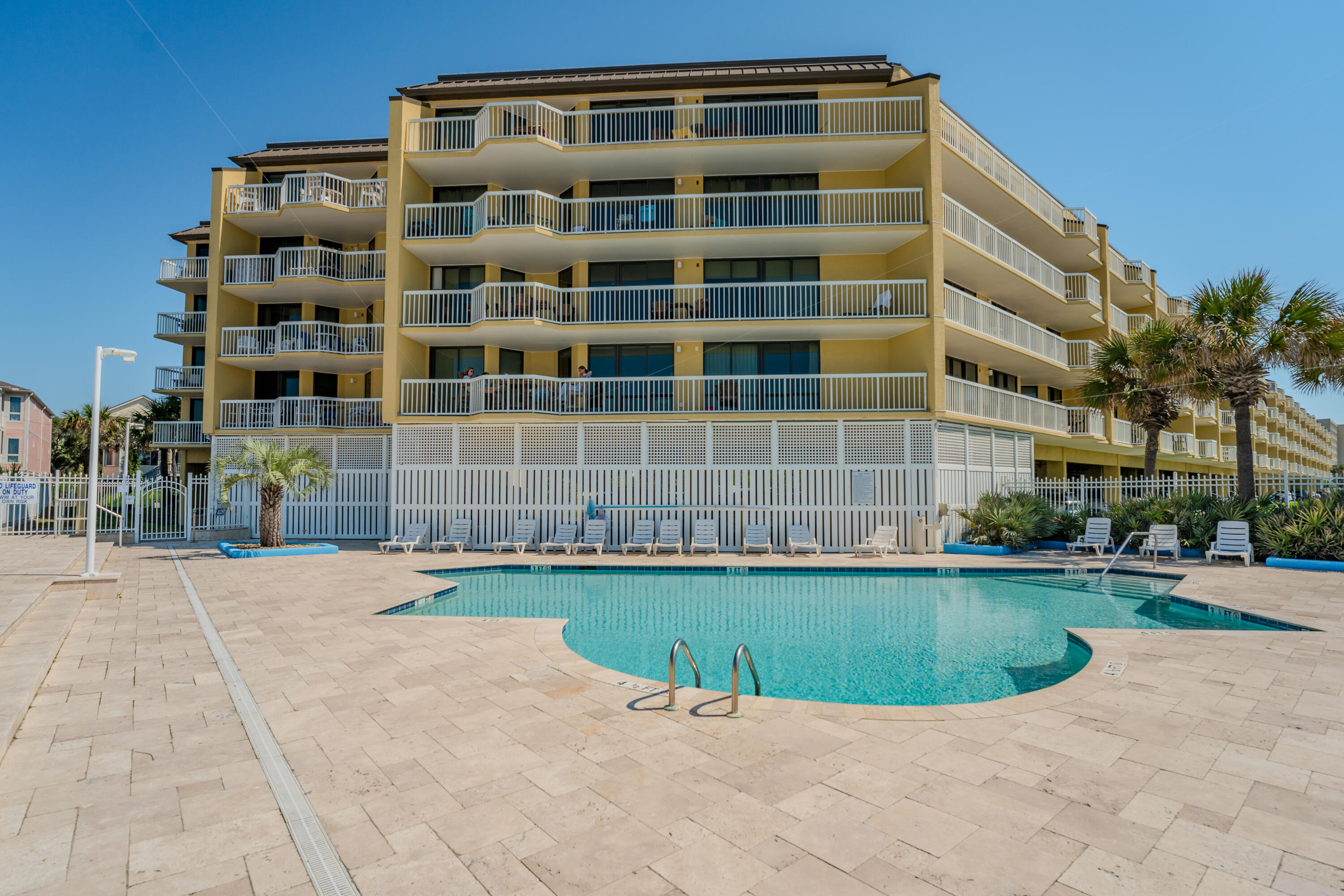 201 W Arctic Avenue Apt 302