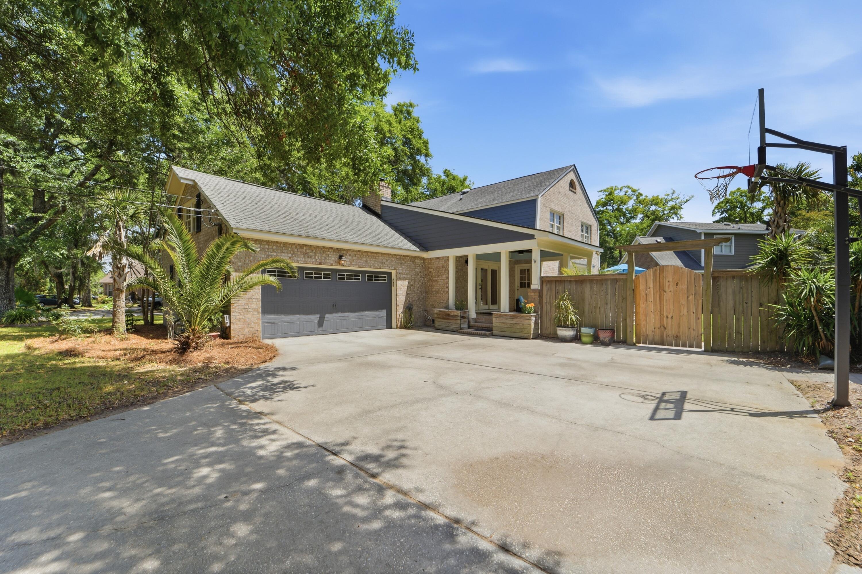 689 Ayers Drive