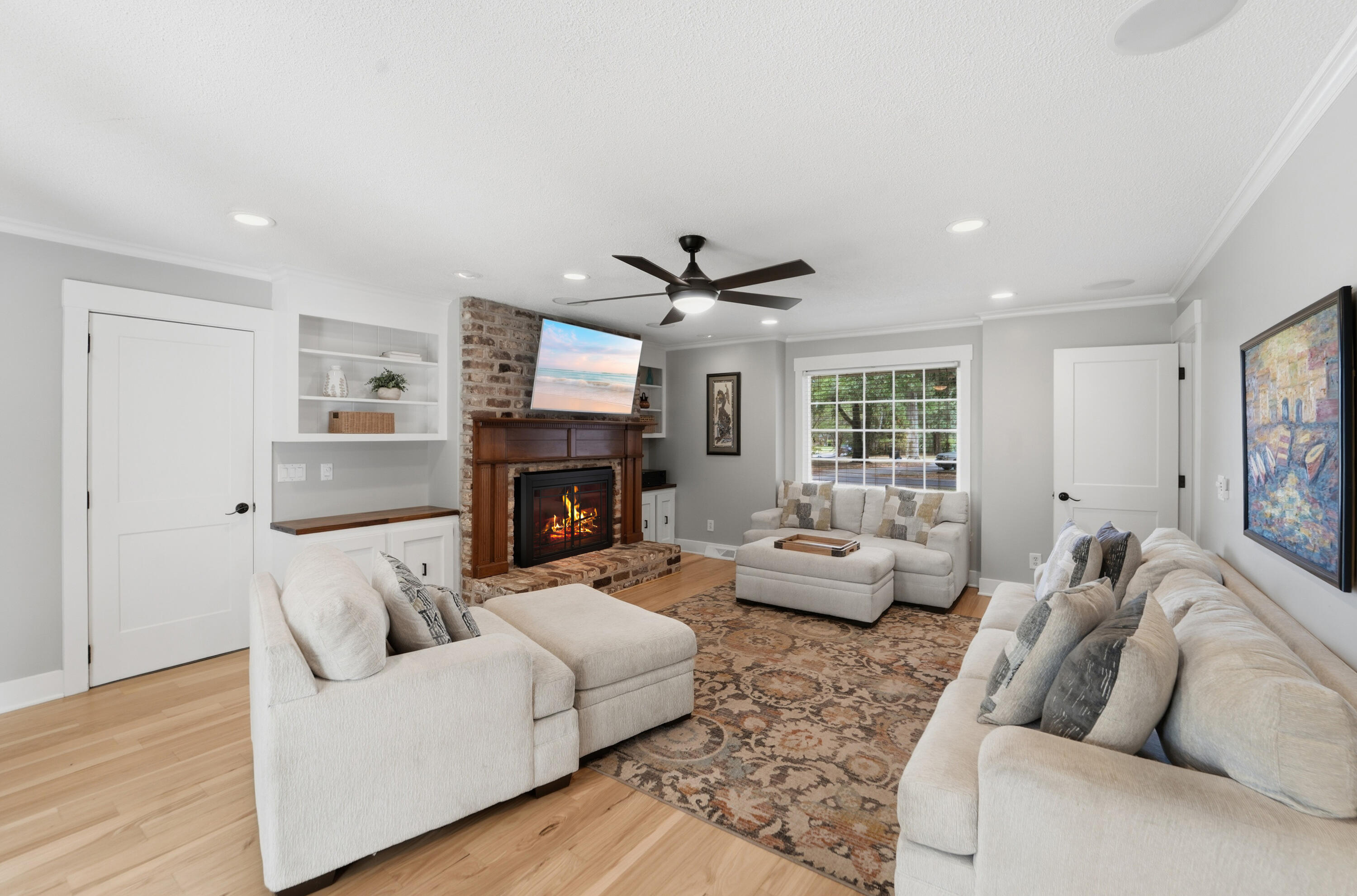 689 Ayers Drive