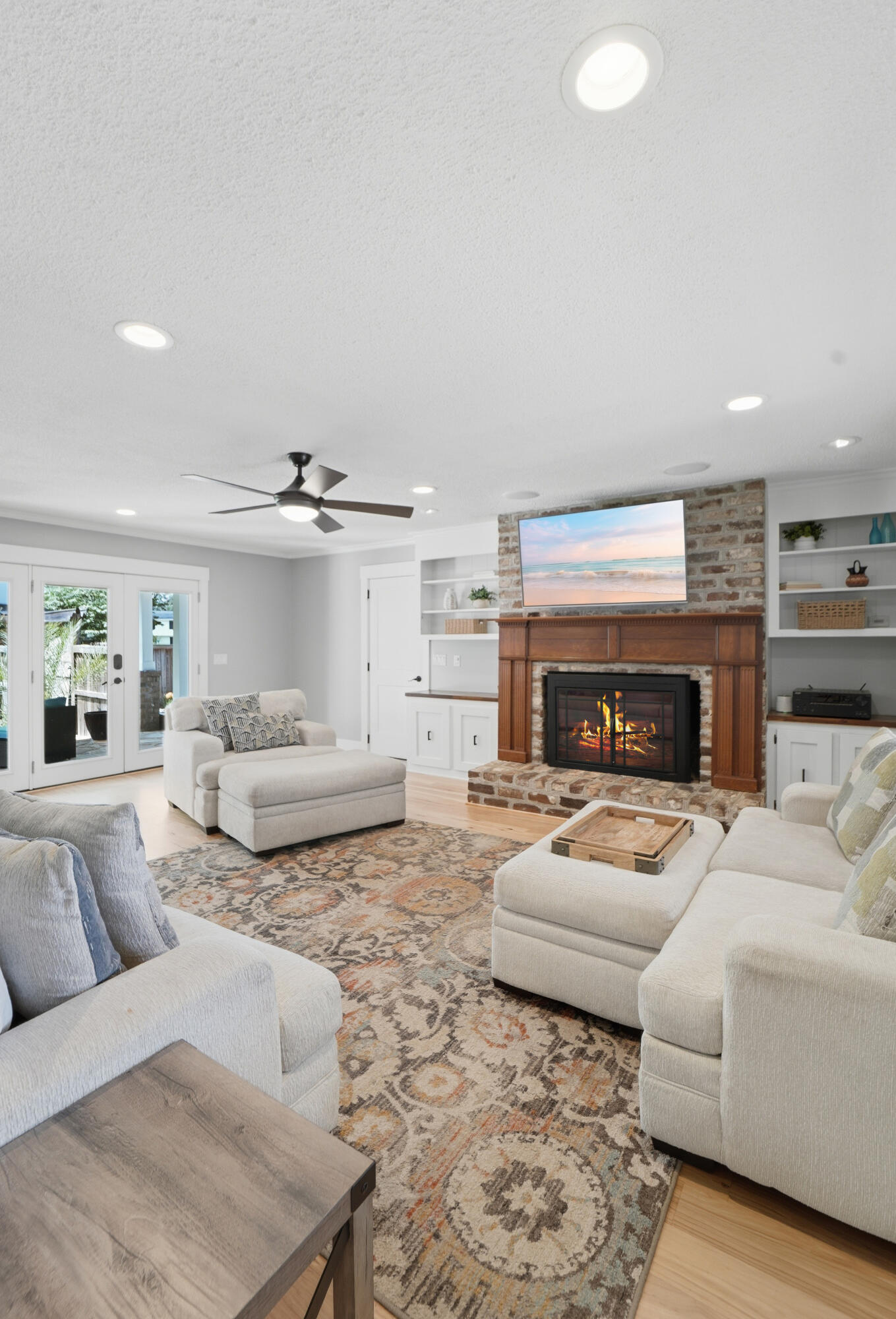 689 Ayers Drive