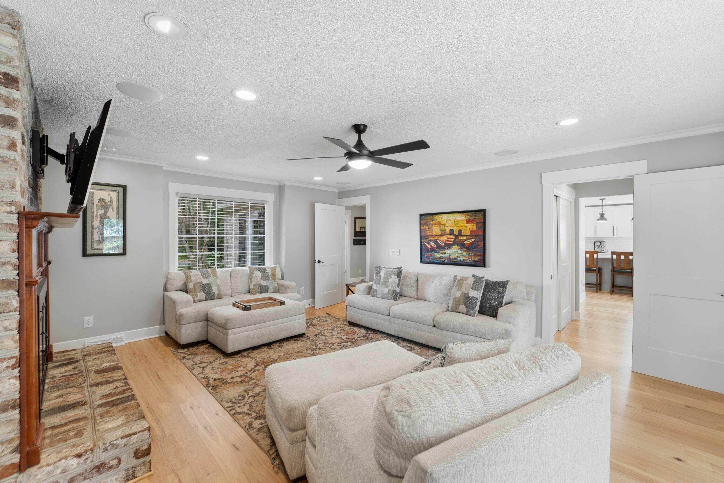 689 Ayers Drive