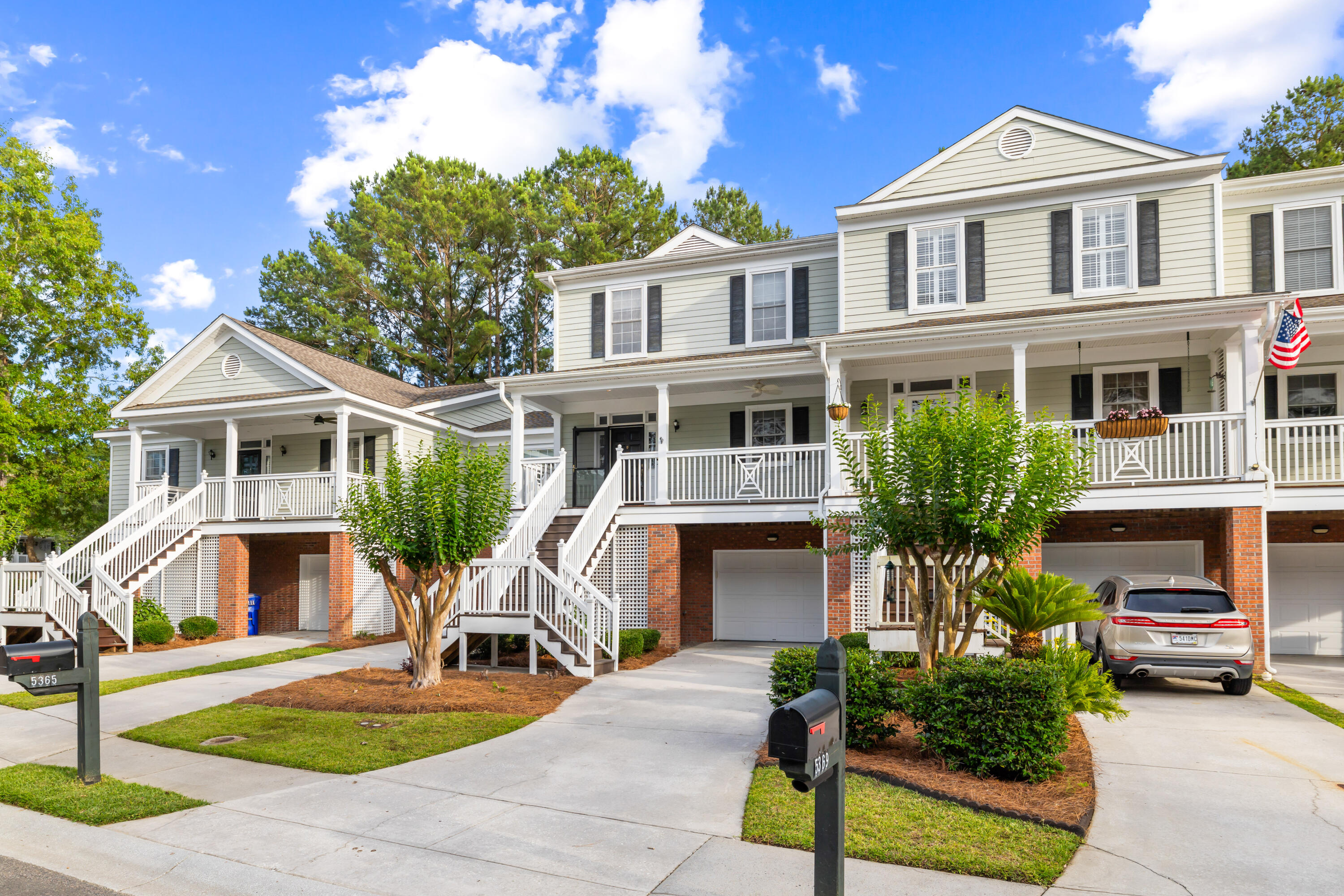 5365 5th Fairway Drive