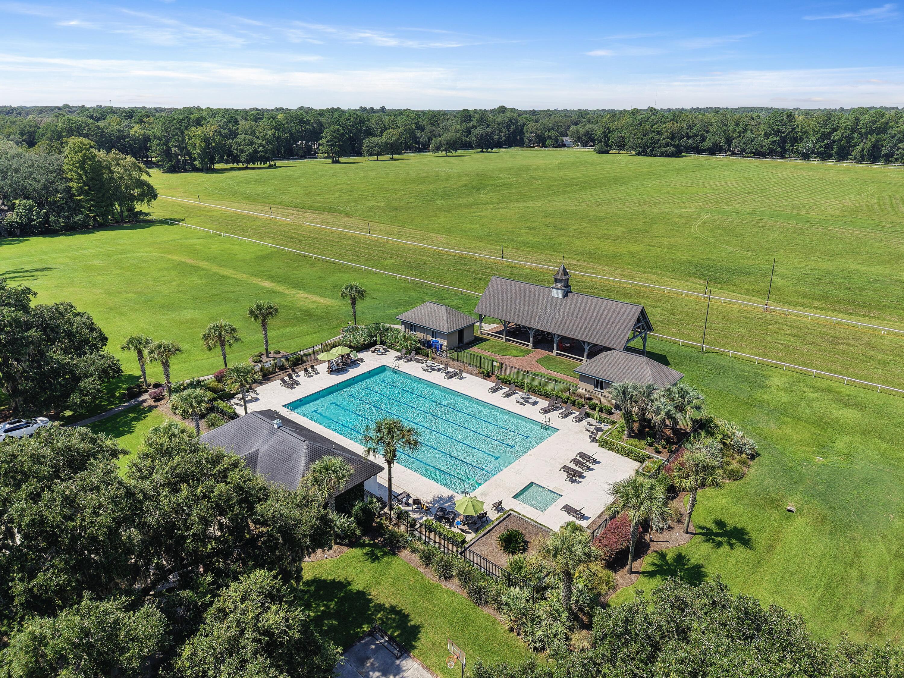 5365 5th Fairway Drive