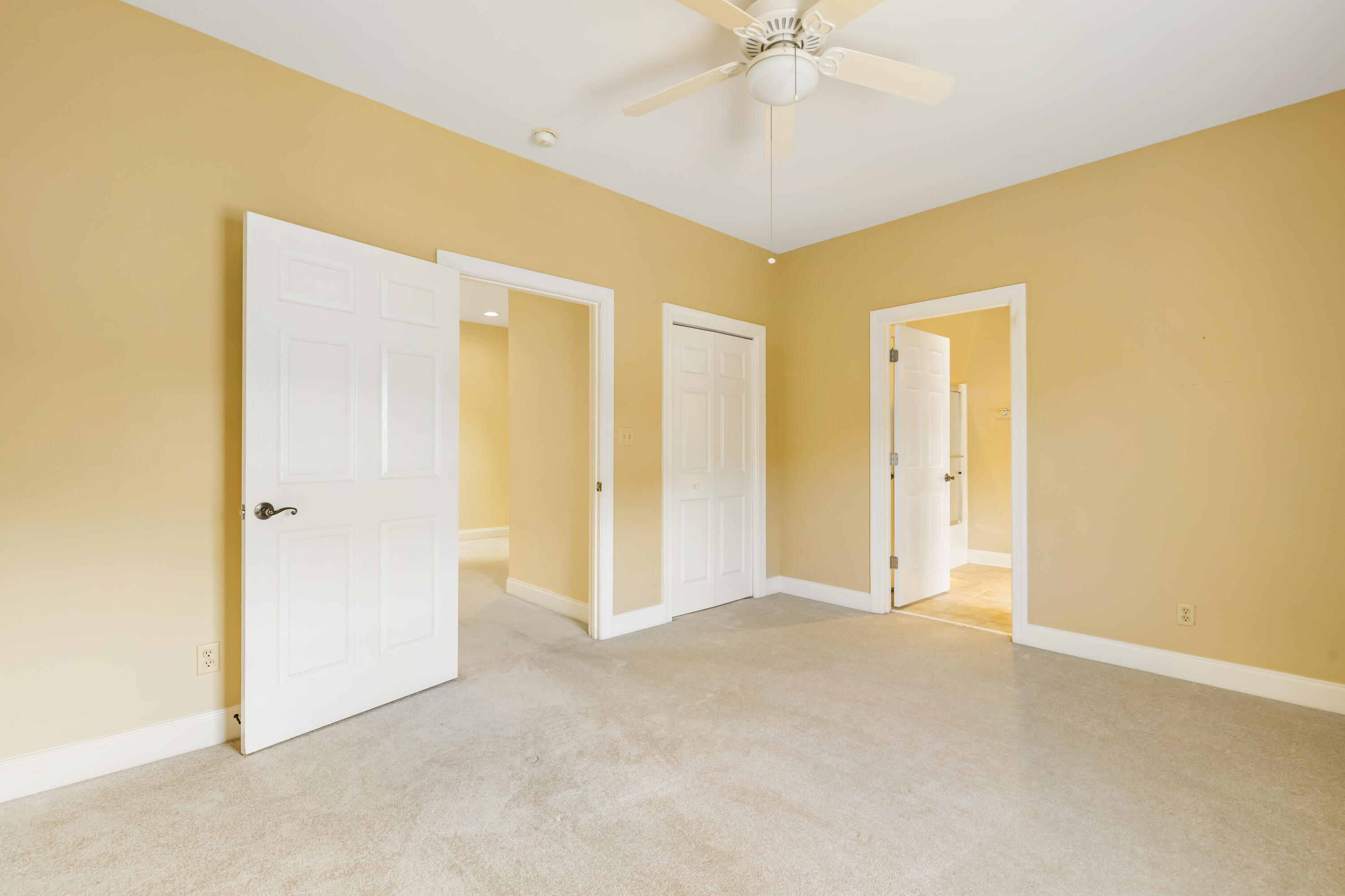 5365 5th Fairway Drive