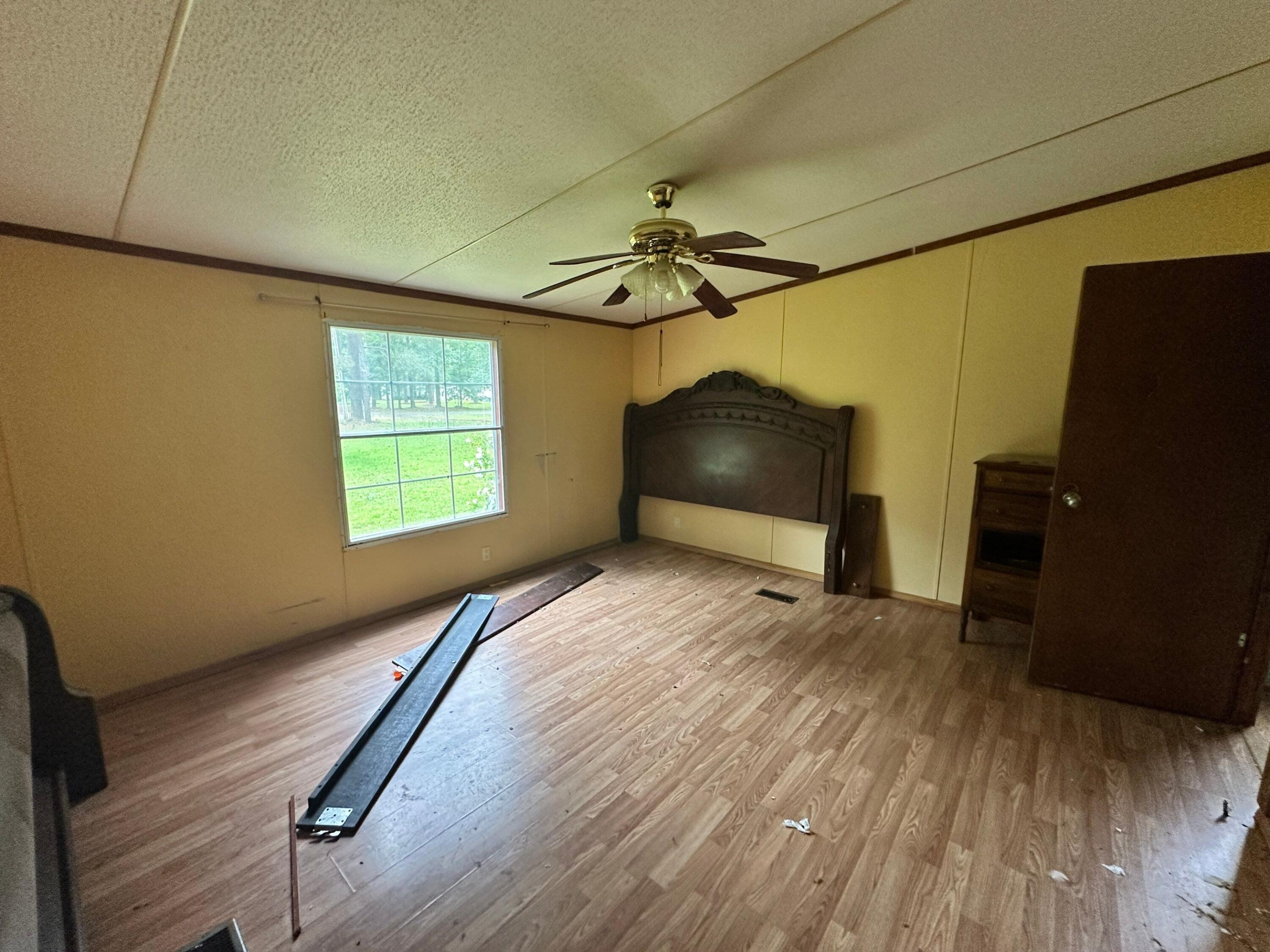 186 Lone Lane Drive