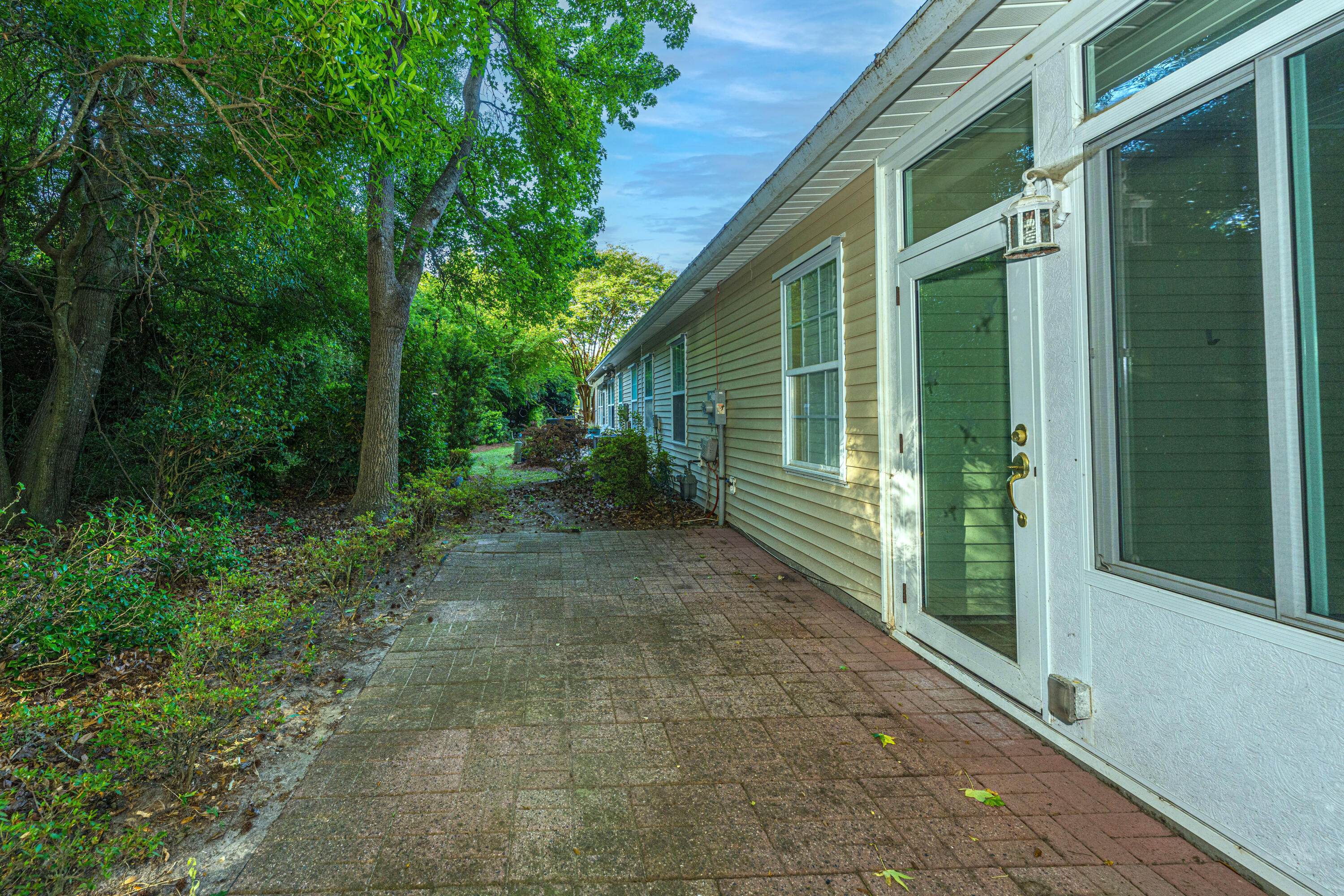 1126 Santa Elena Way