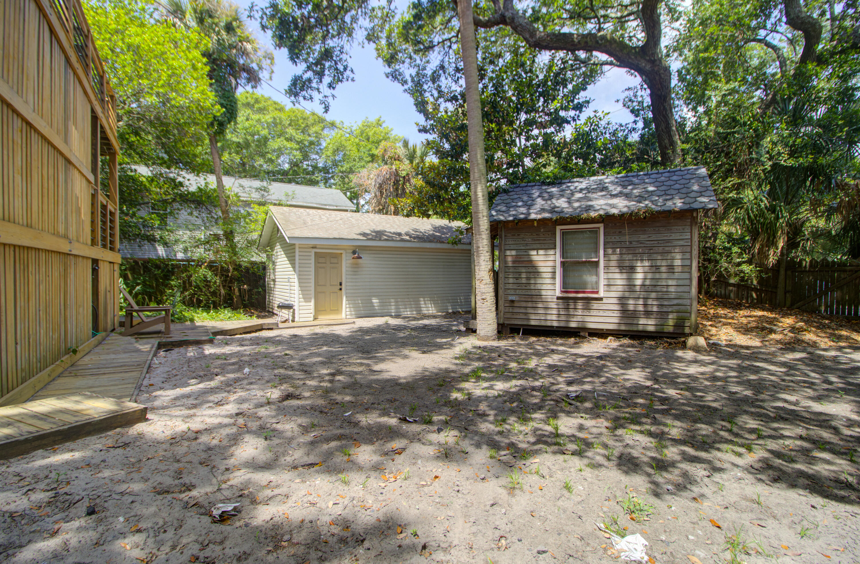 208 E Cooper E Avenue
