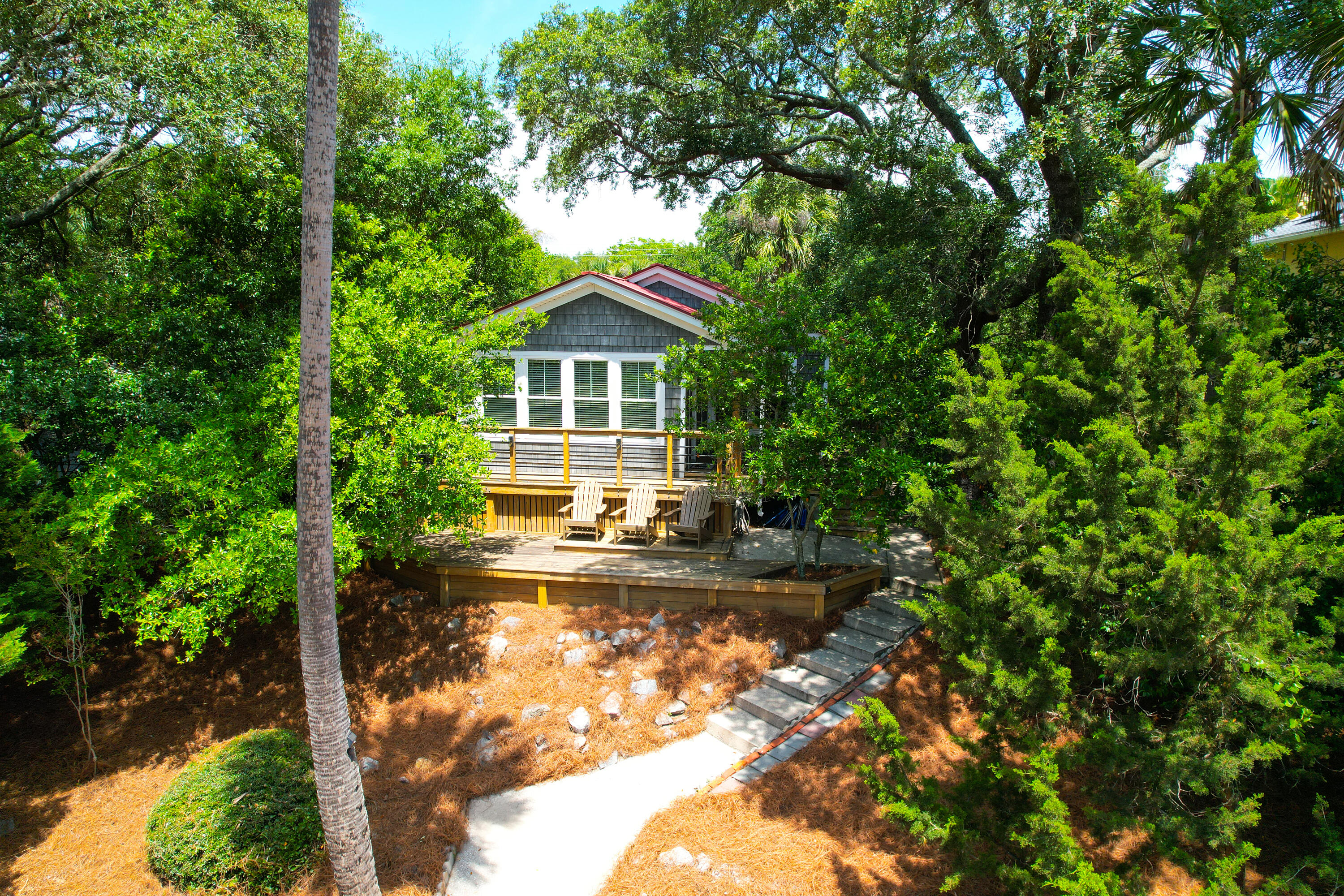 208 E Cooper E Avenue