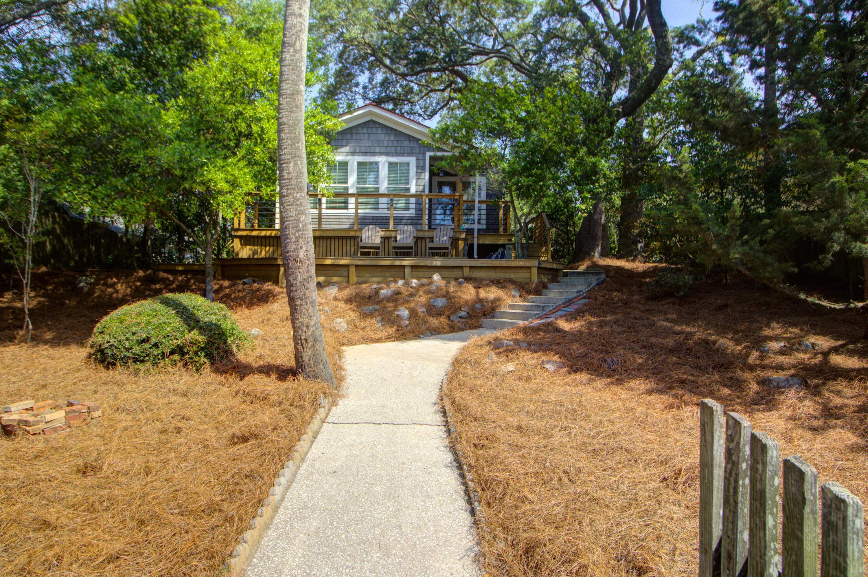 208 E Cooper E Avenue