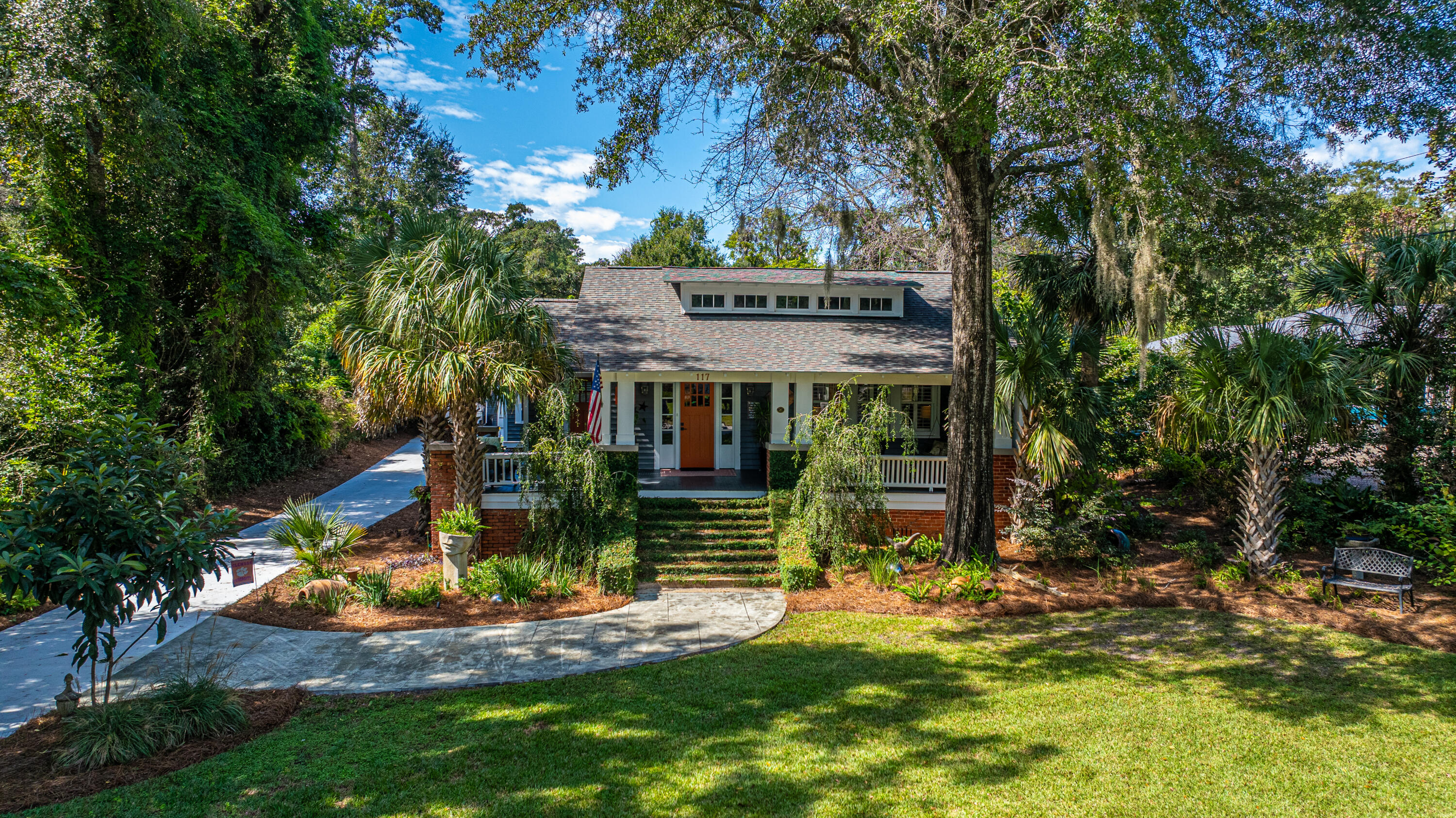 117 Fishburne Street