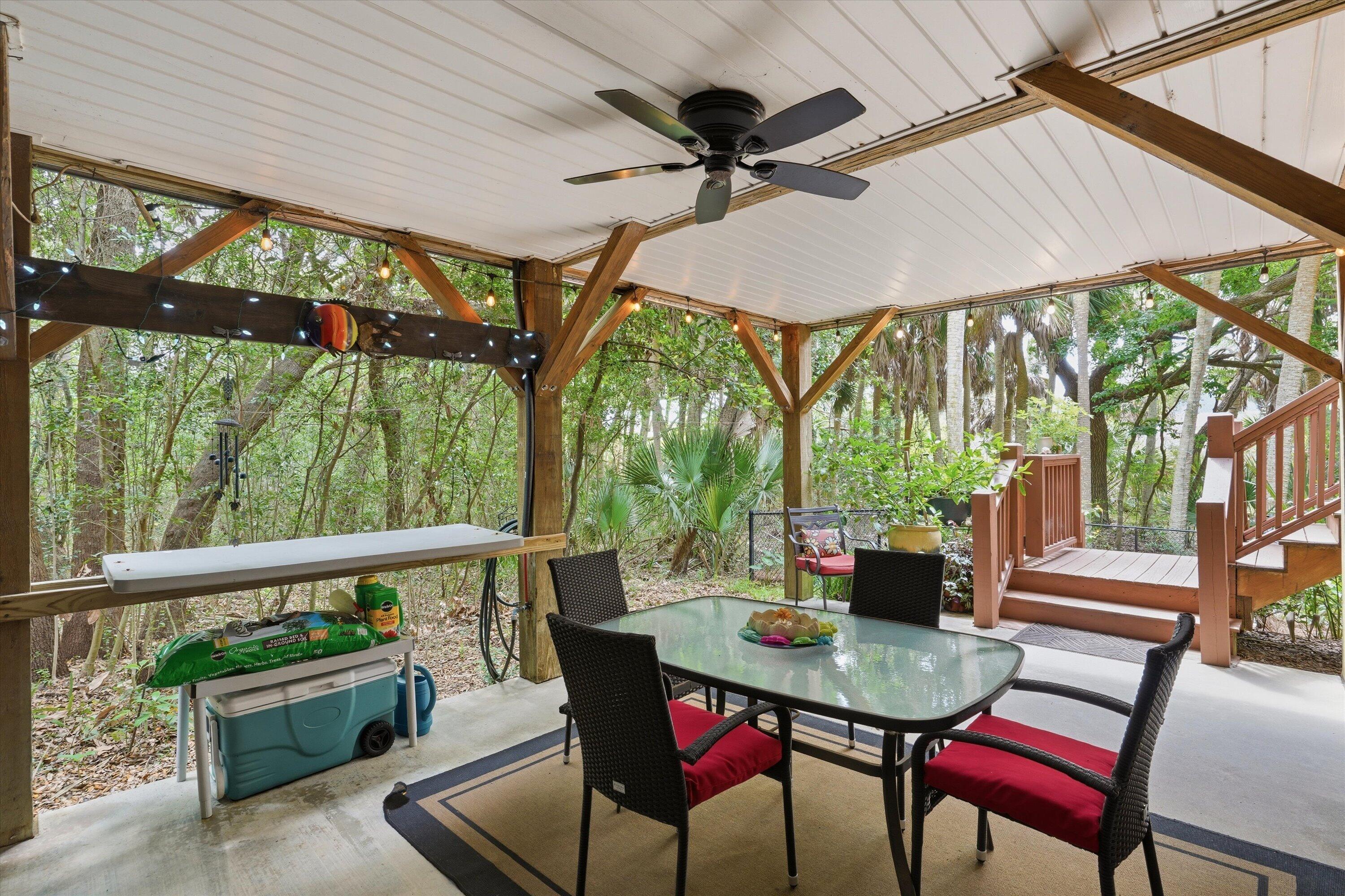 609 Dolphin Road
