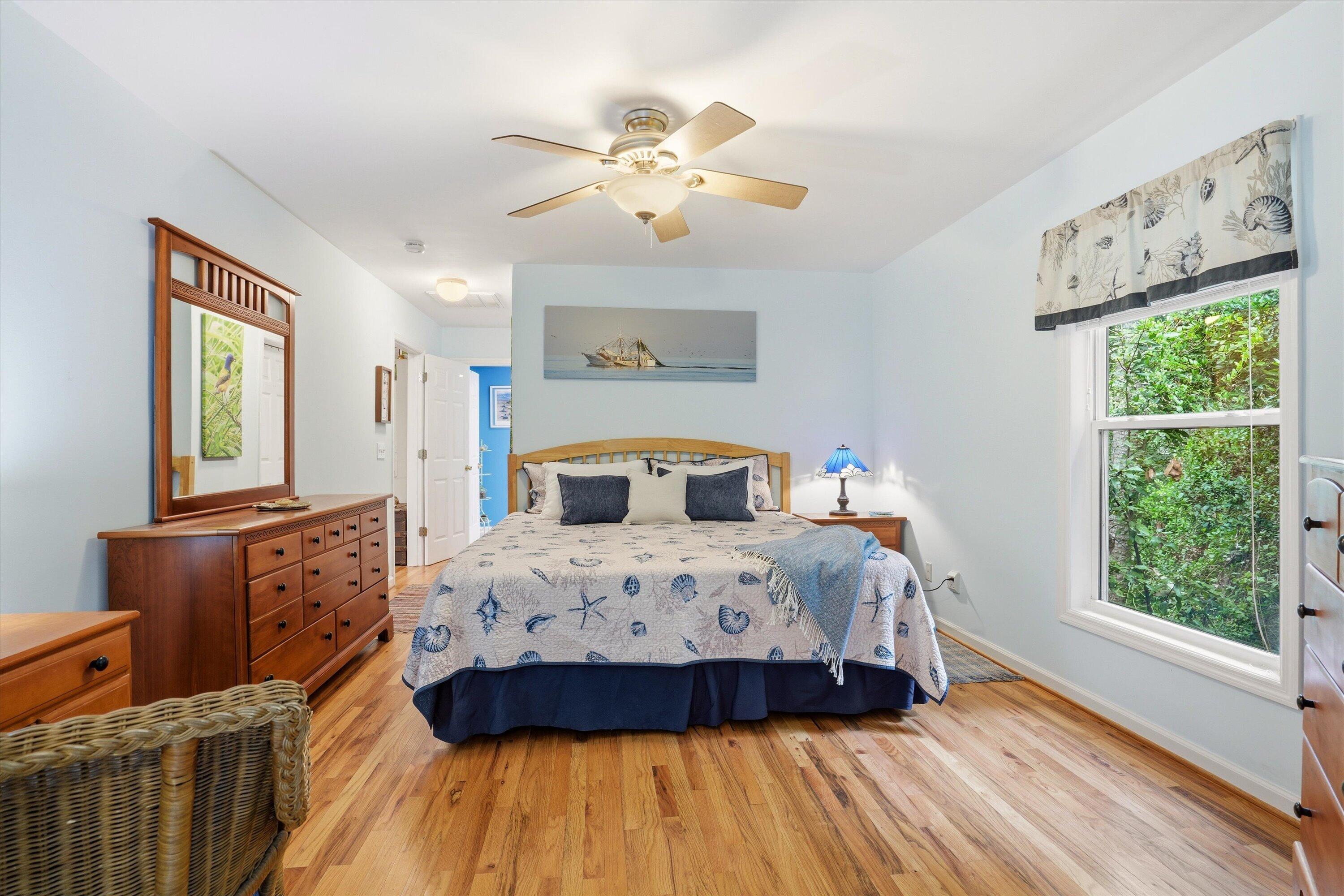 609 Dolphin Road