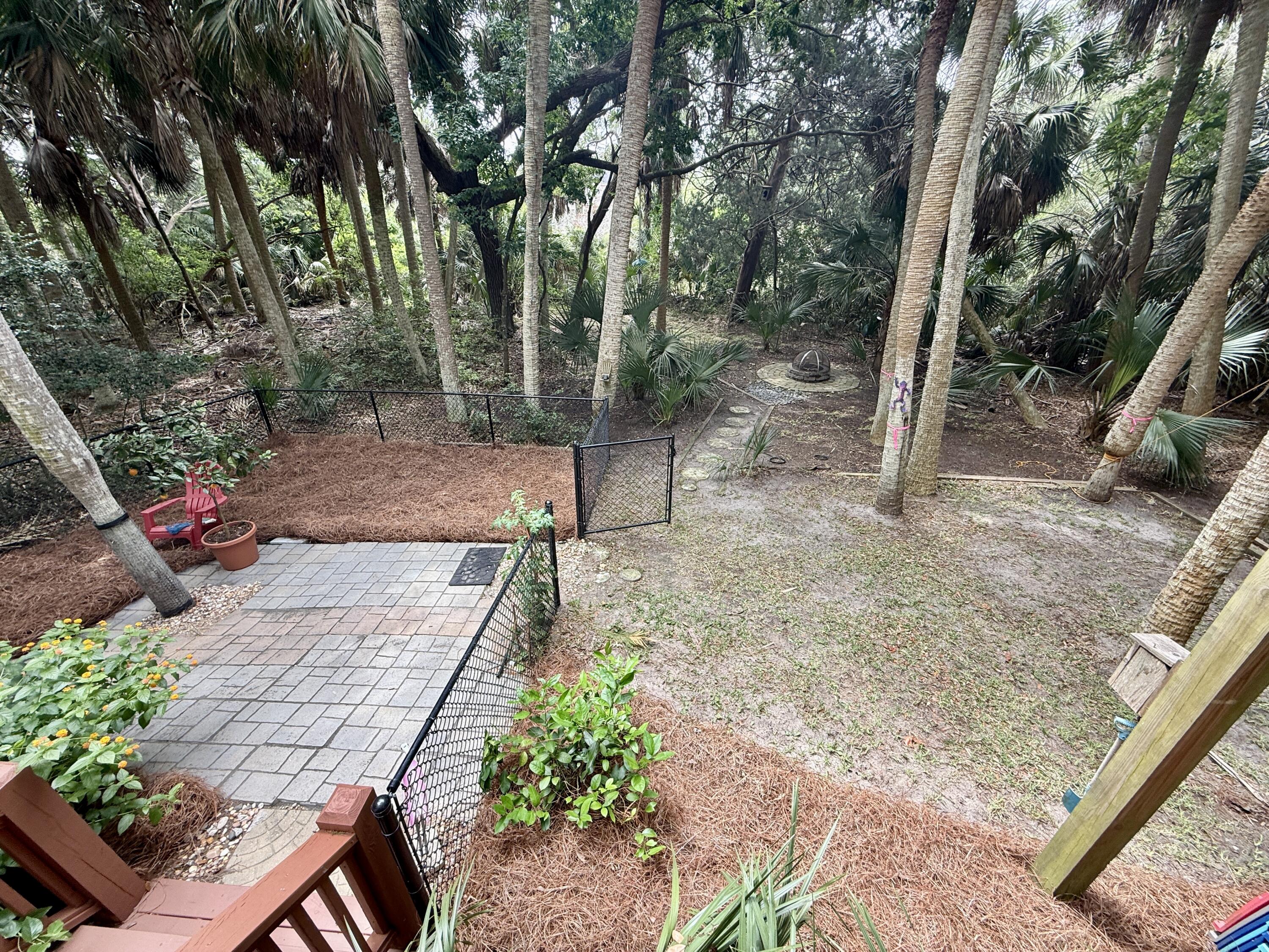 609 Dolphin Road
