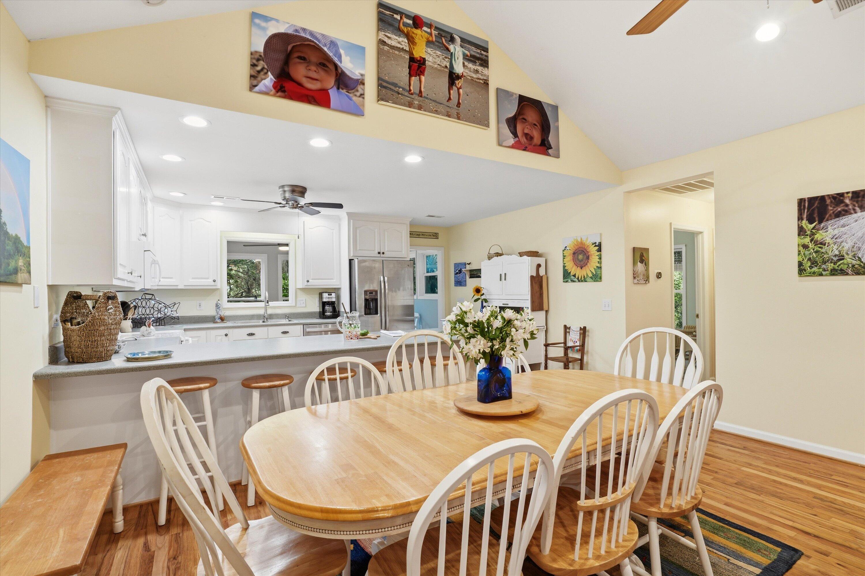 609 Dolphin Road