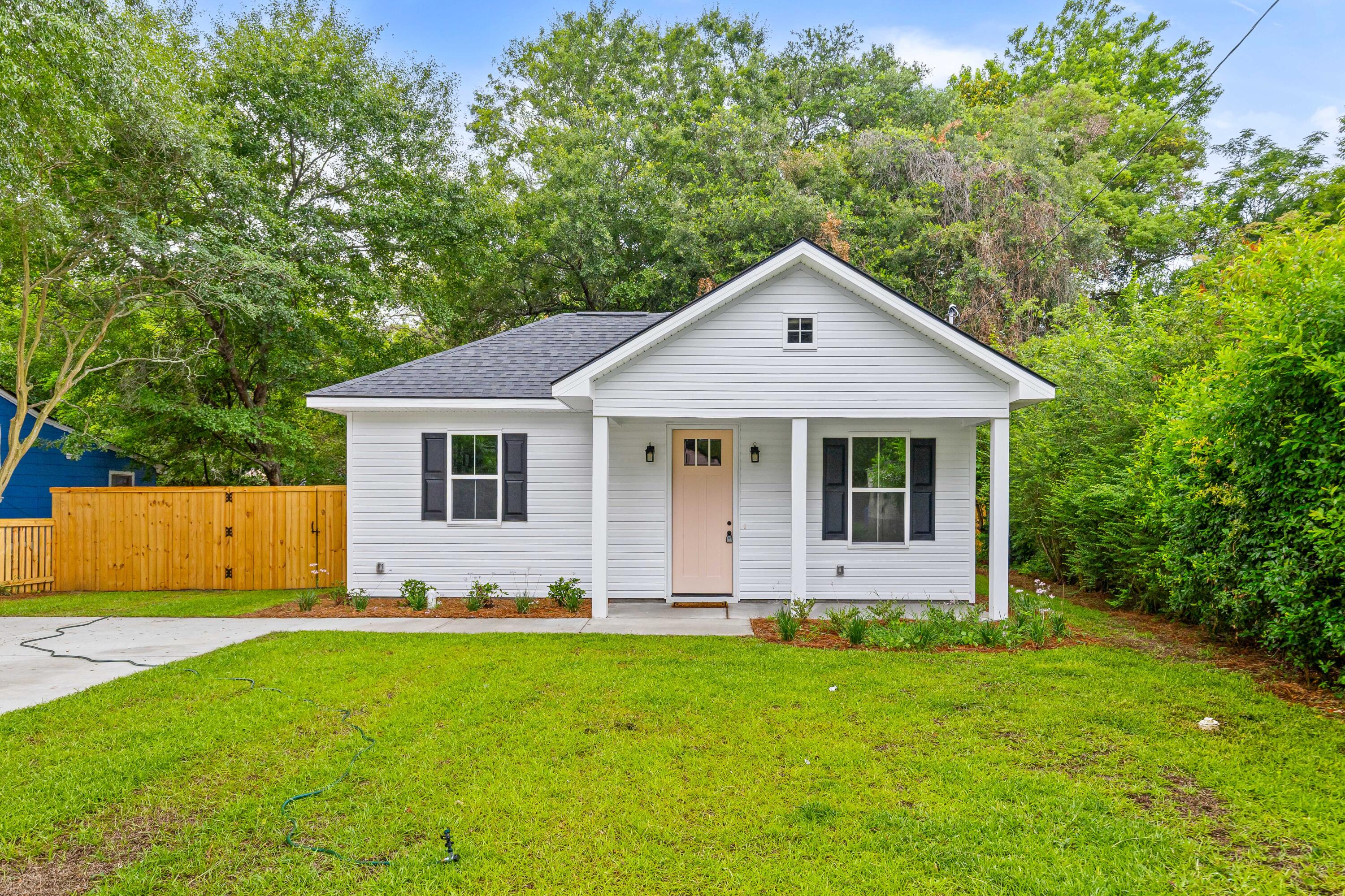 2620 Stark Lane