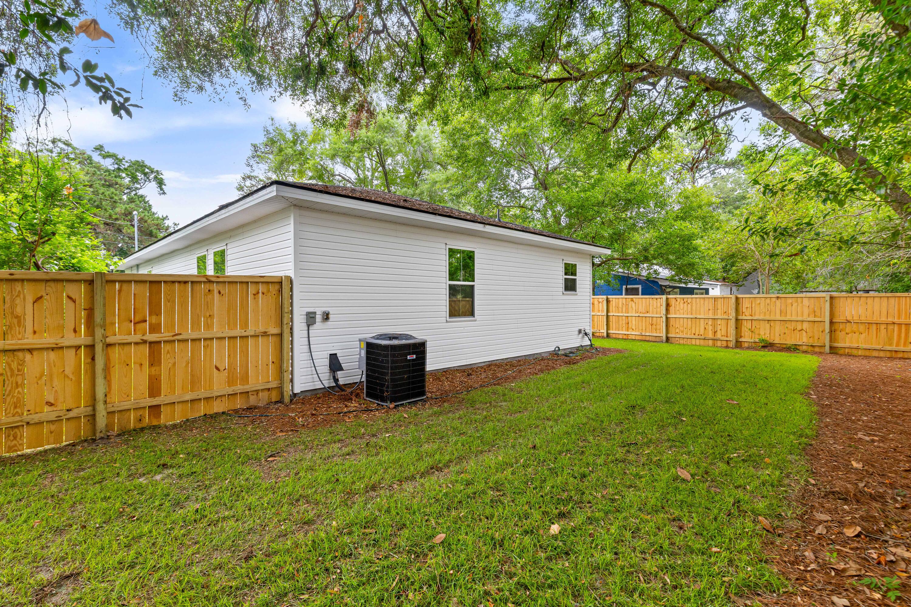 2620 Stark Lane