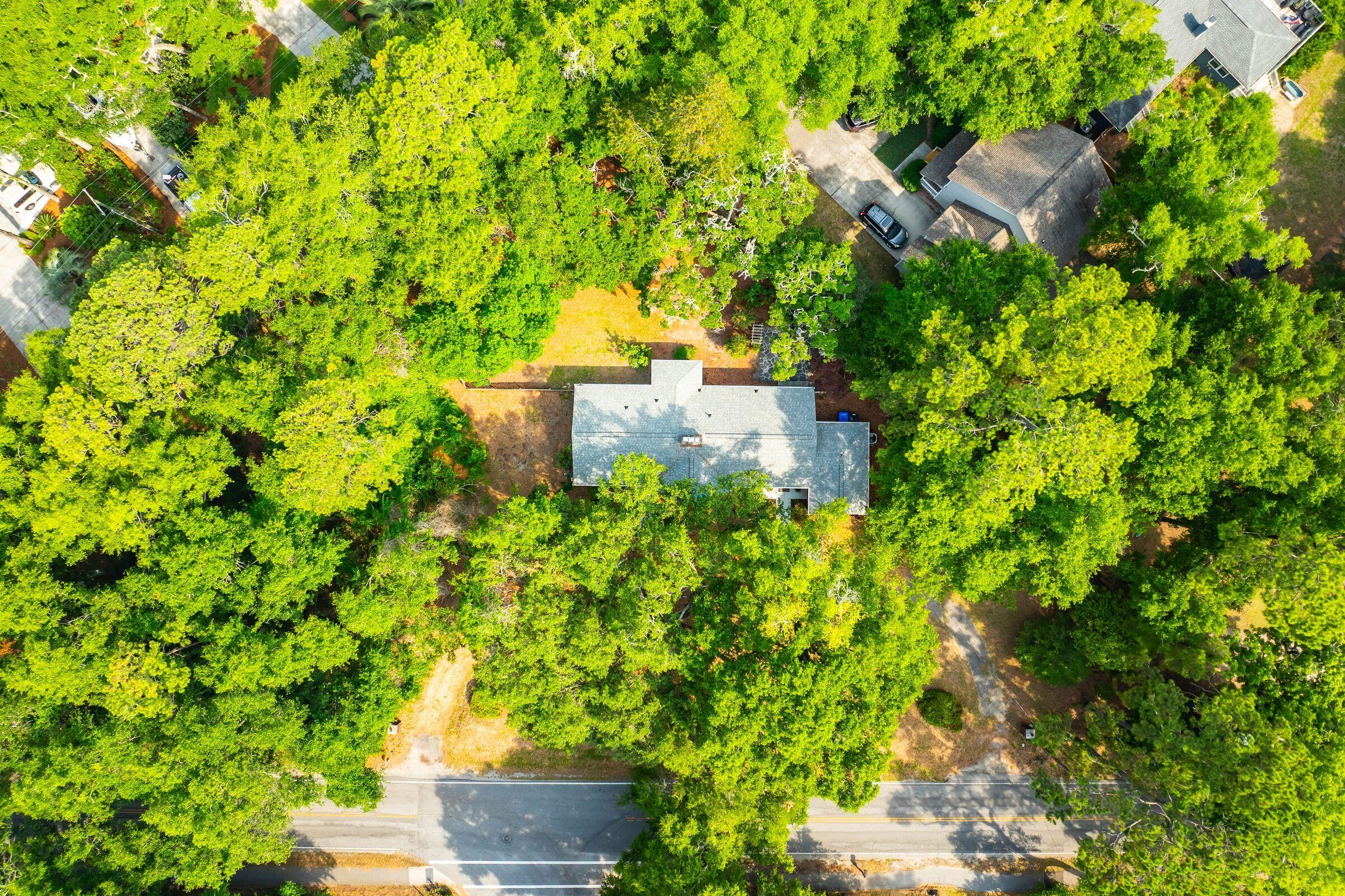 562 Fort Johnson Road