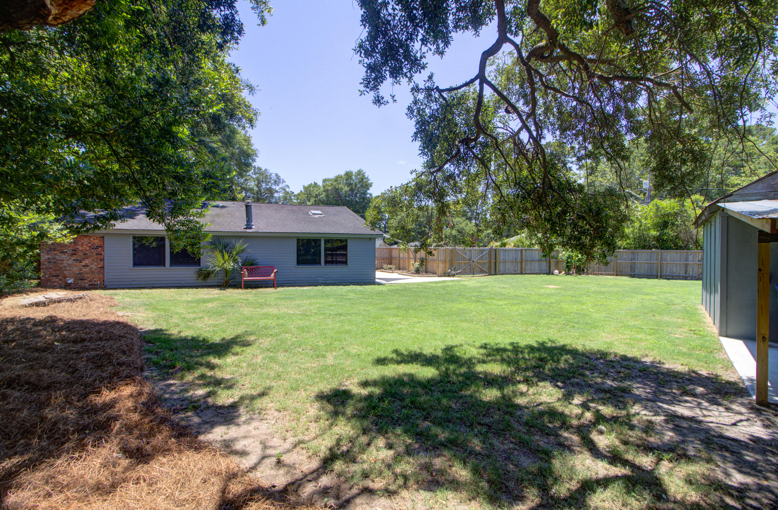 1144 Wyndham Road