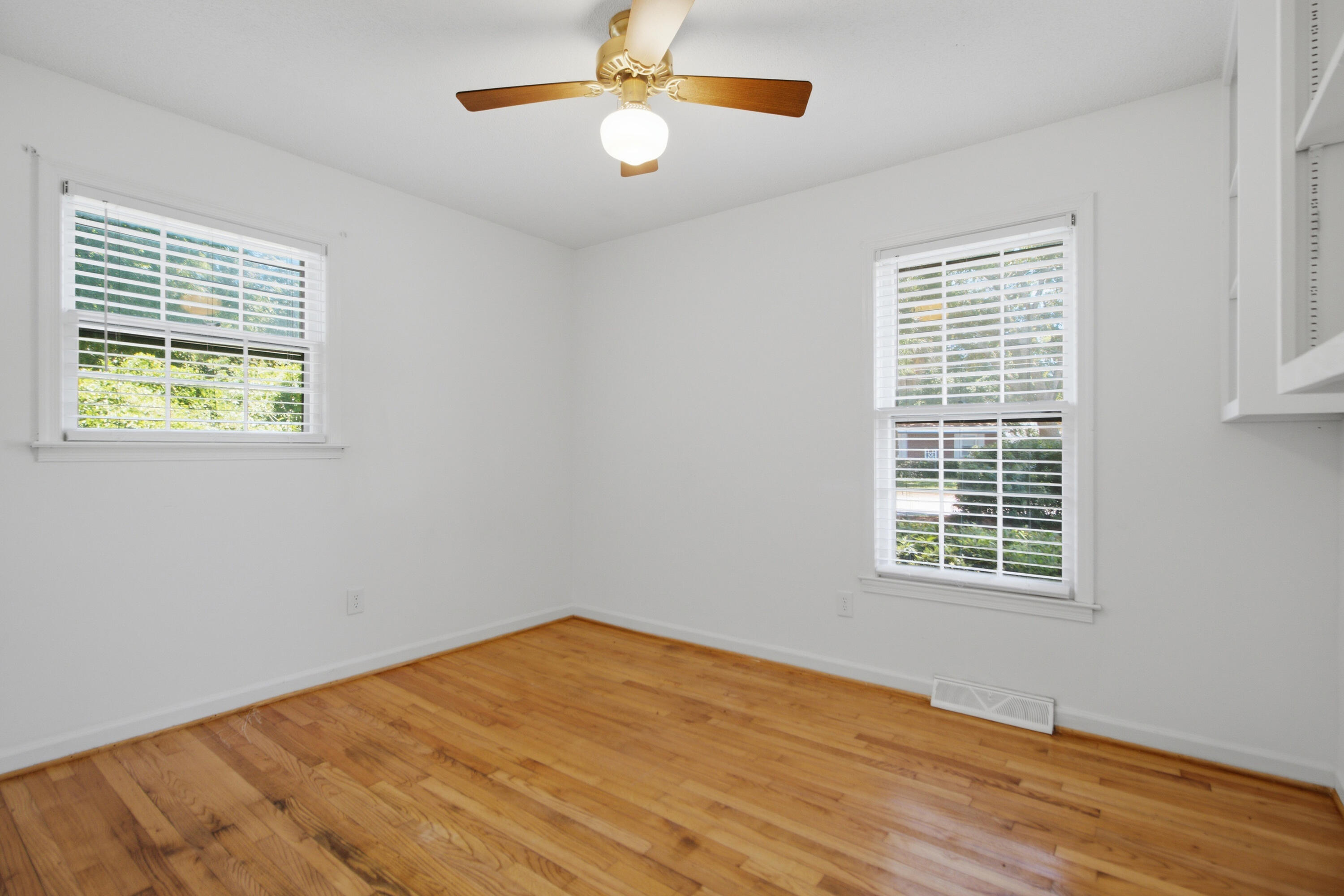 1144 Wyndham Road