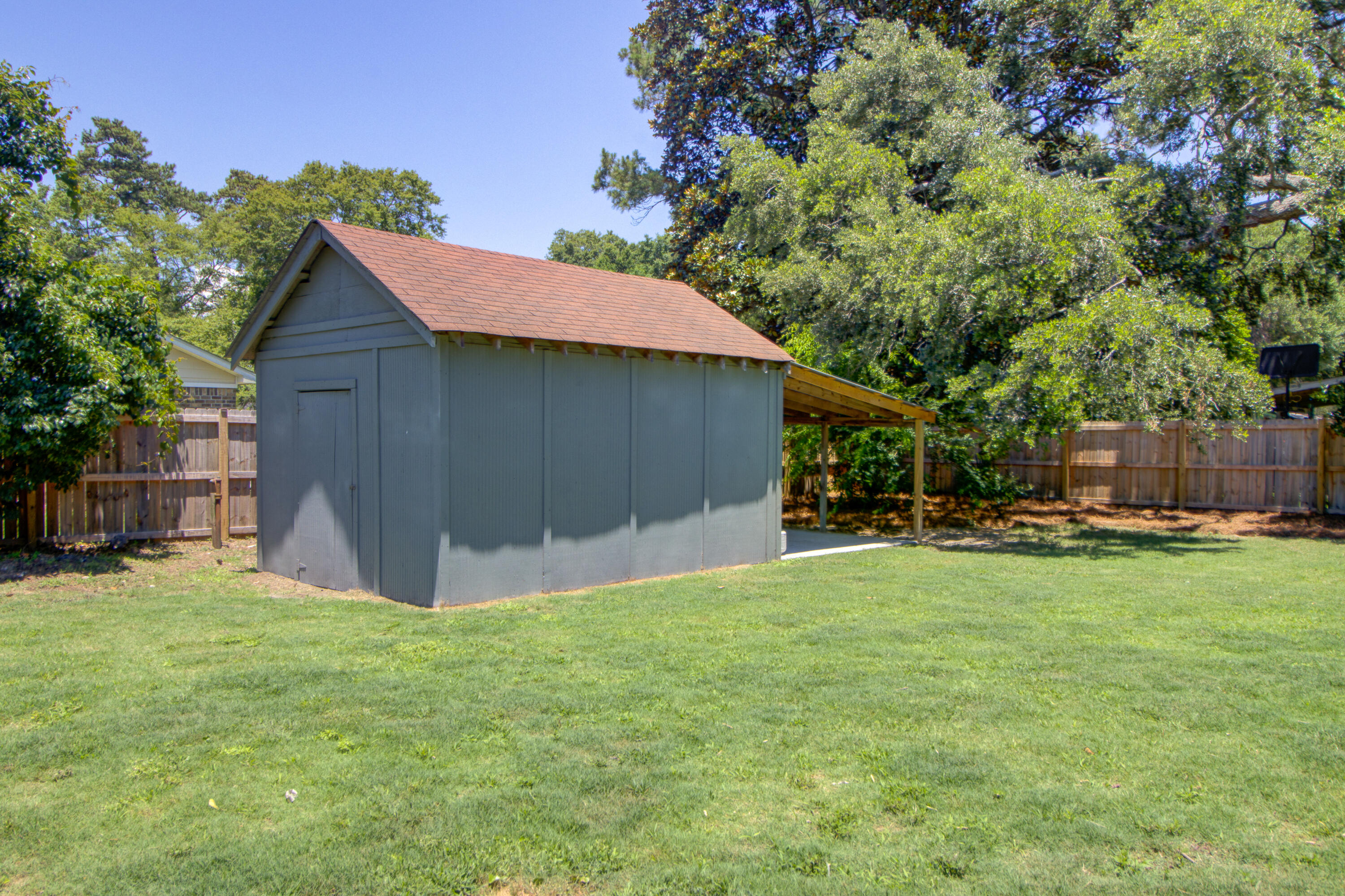 1144 Wyndham Road