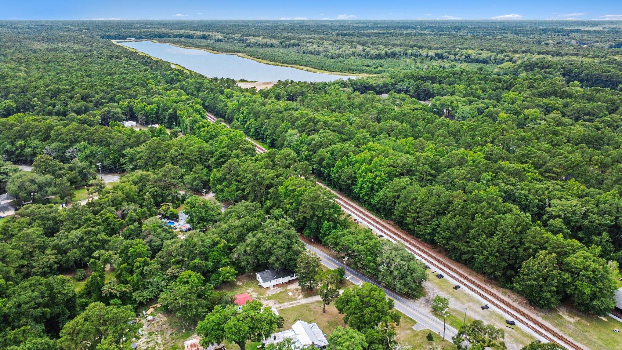 5762 Hwy165