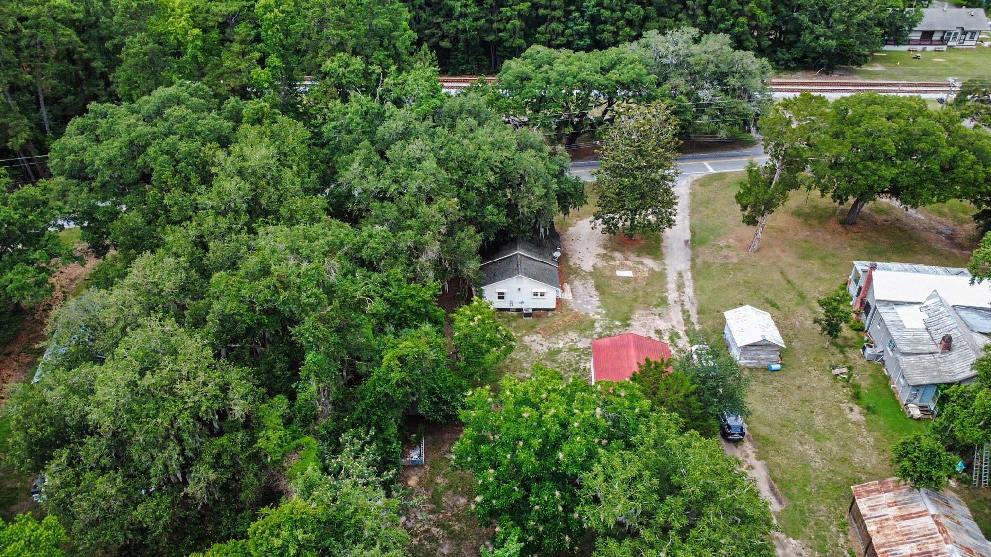 5762 Hwy165