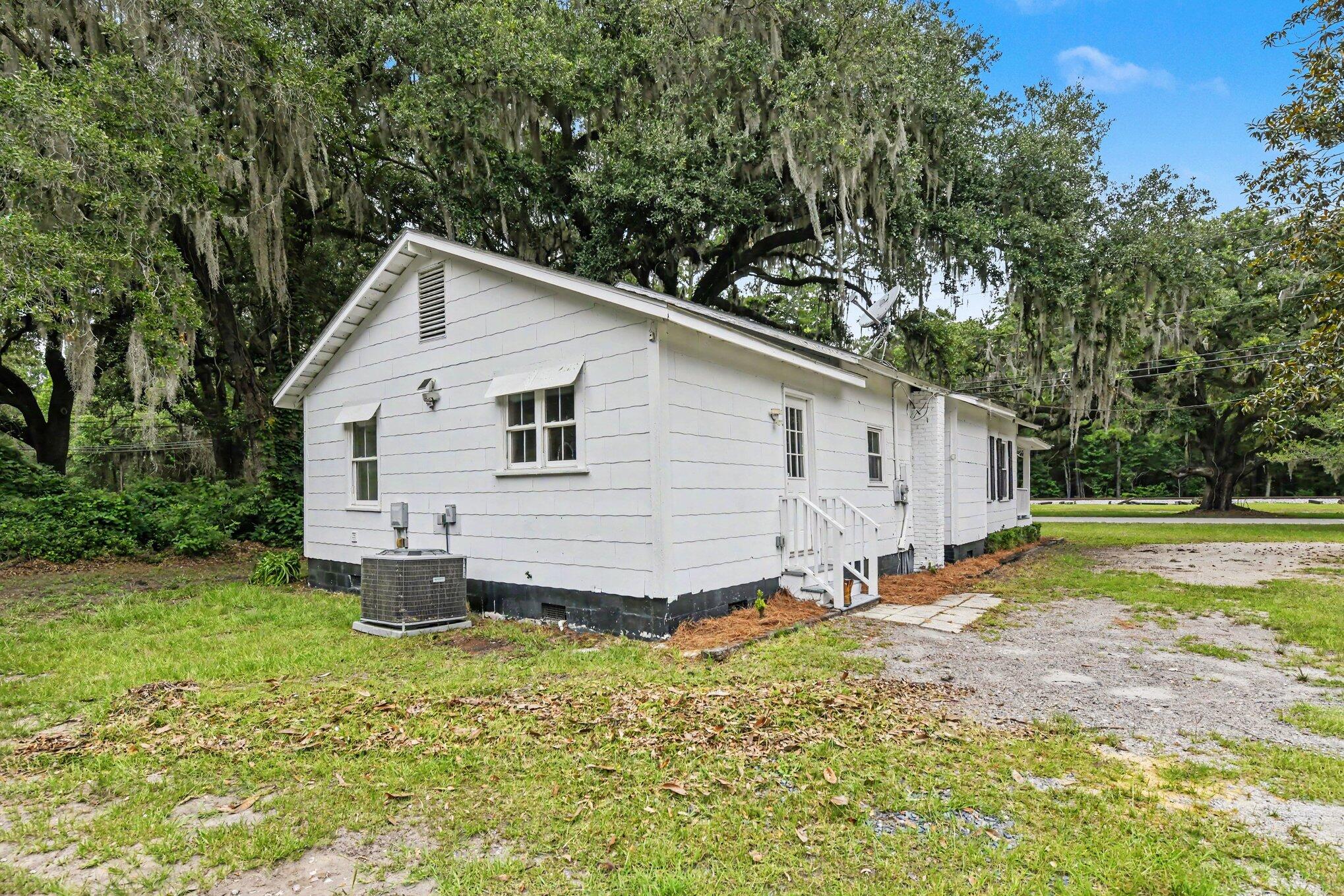 5762 Hwy165