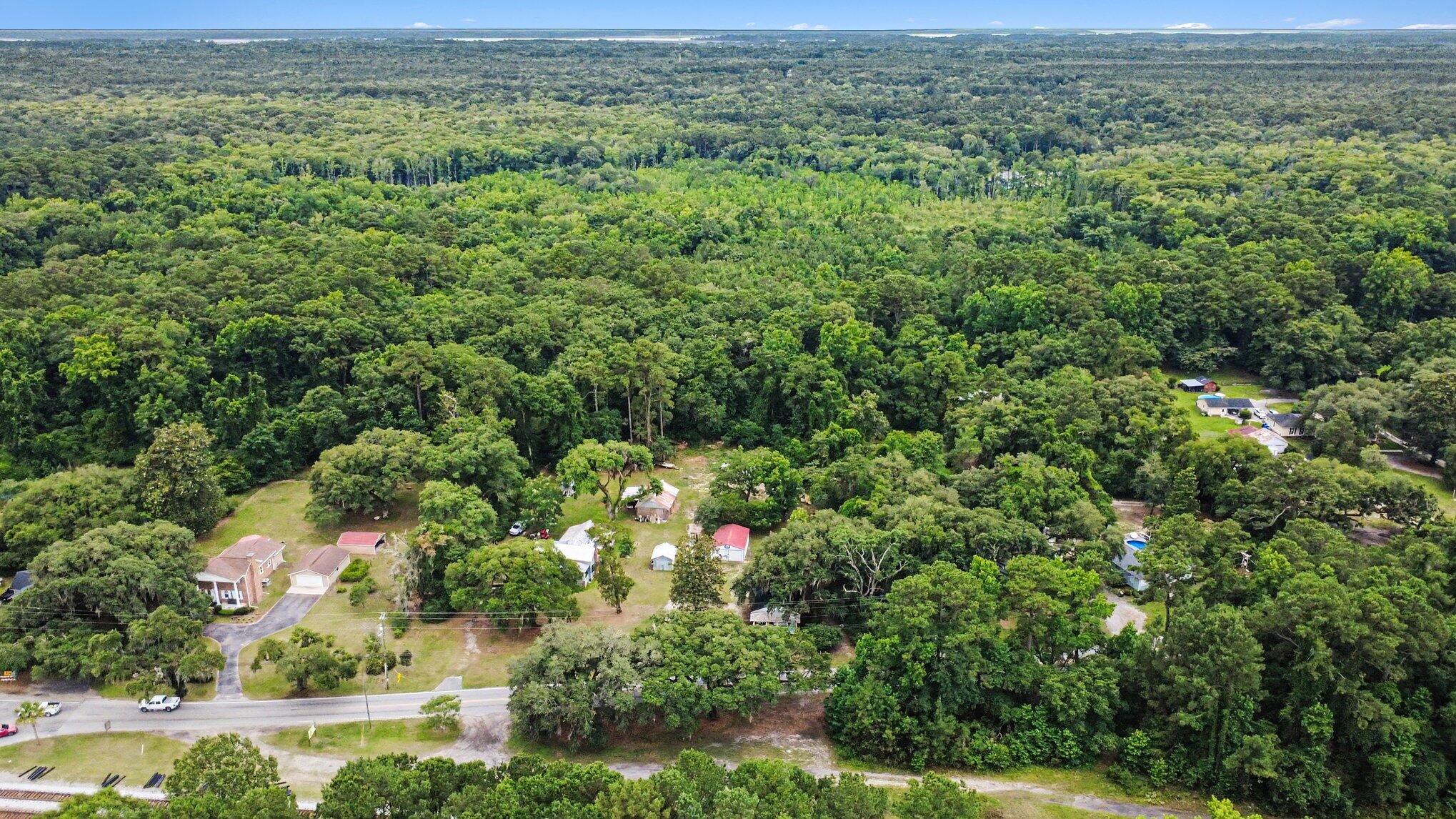 5762 Hwy165