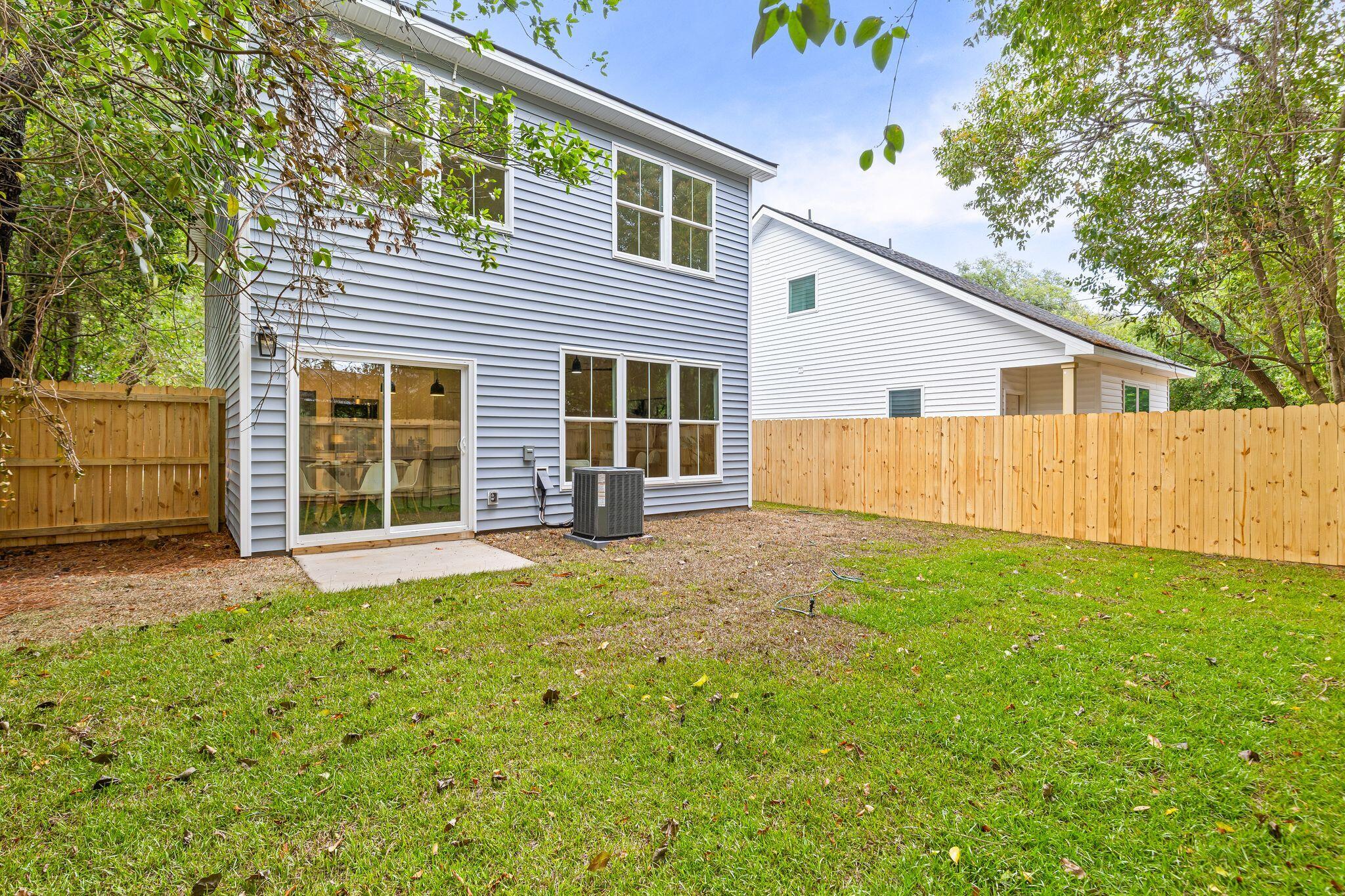 2017 Hampton Avenue