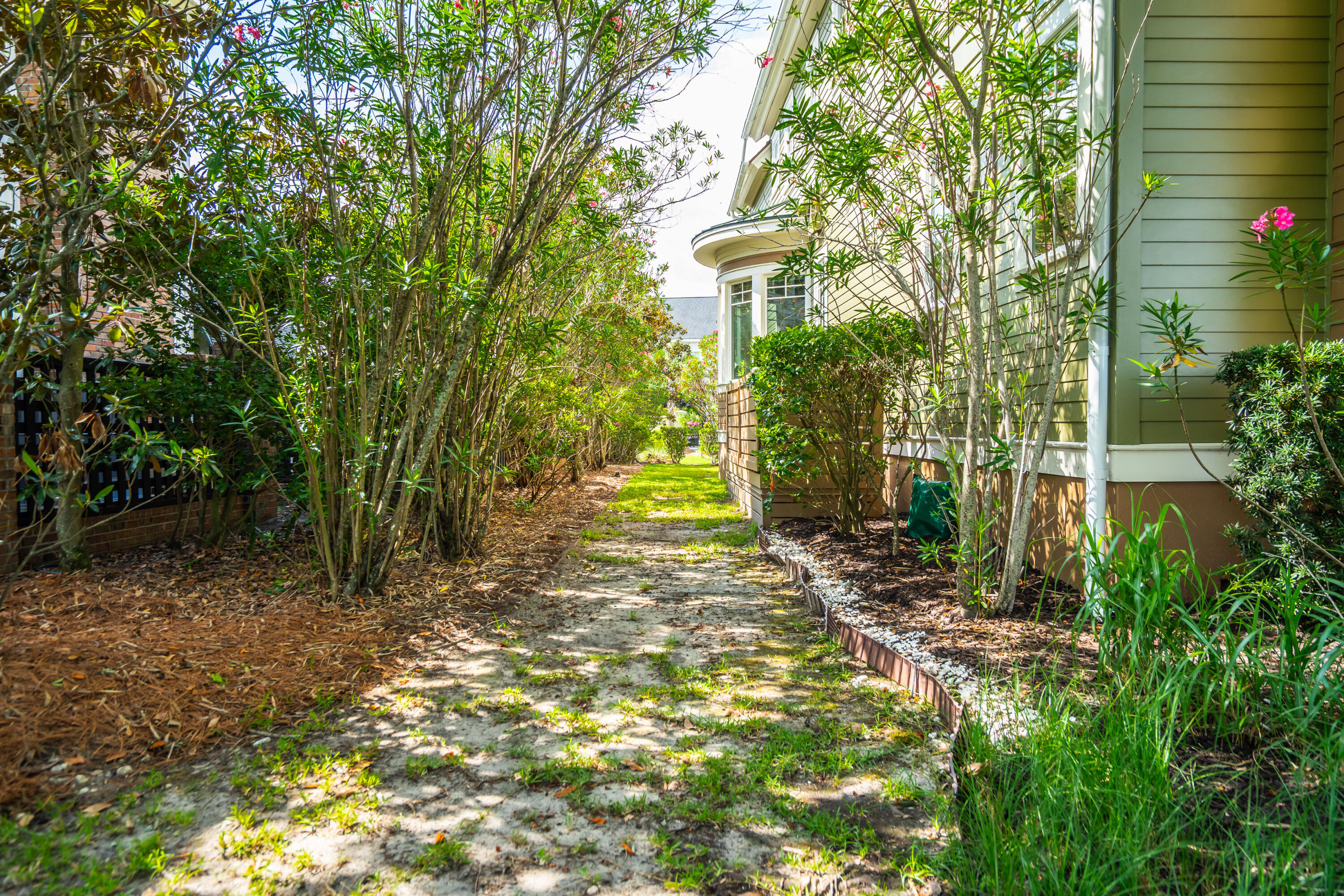 67 Delahow Street
