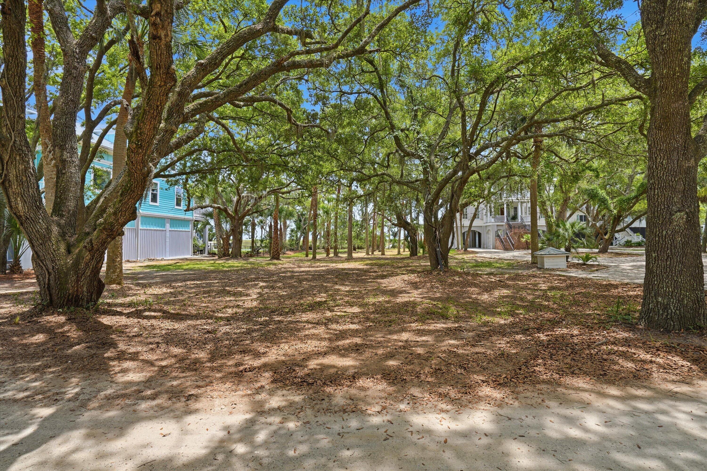 14 Hammocks Way