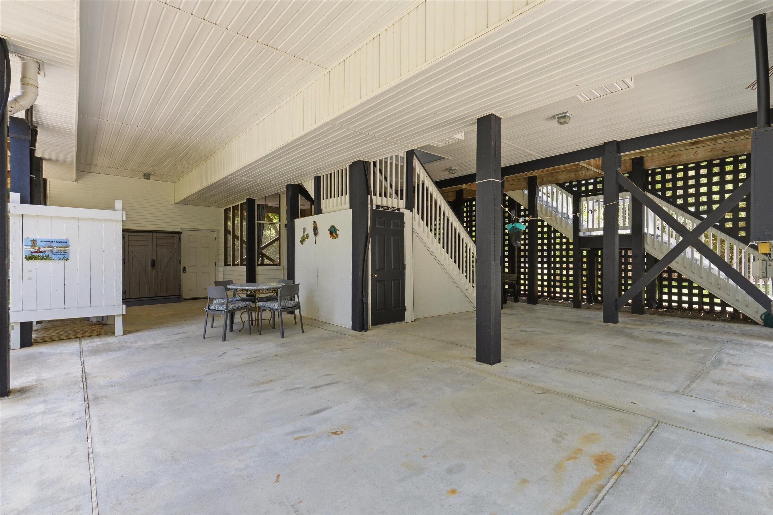 718 Sandpiper Ridge