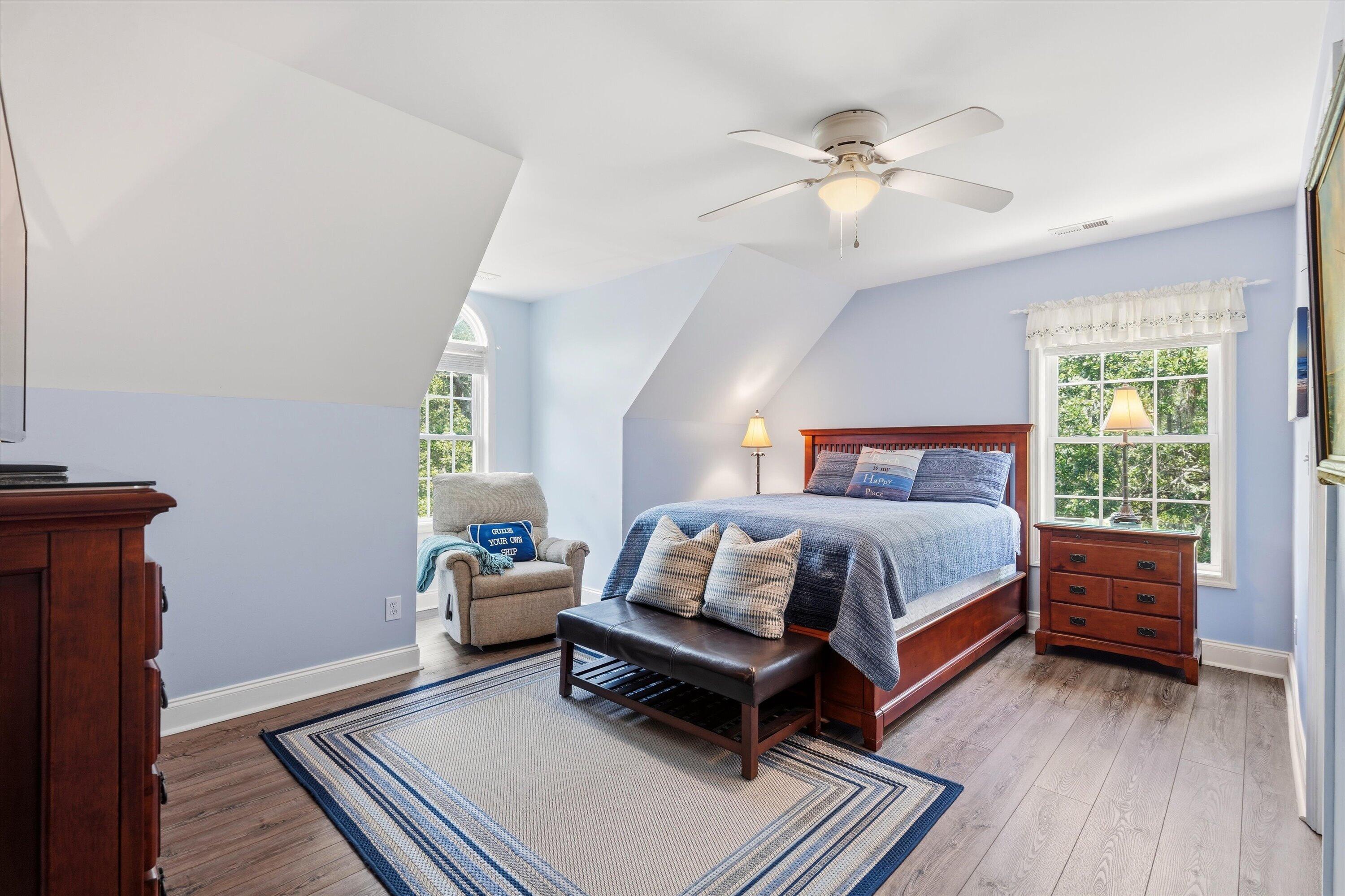 718 Sandpiper Ridge
