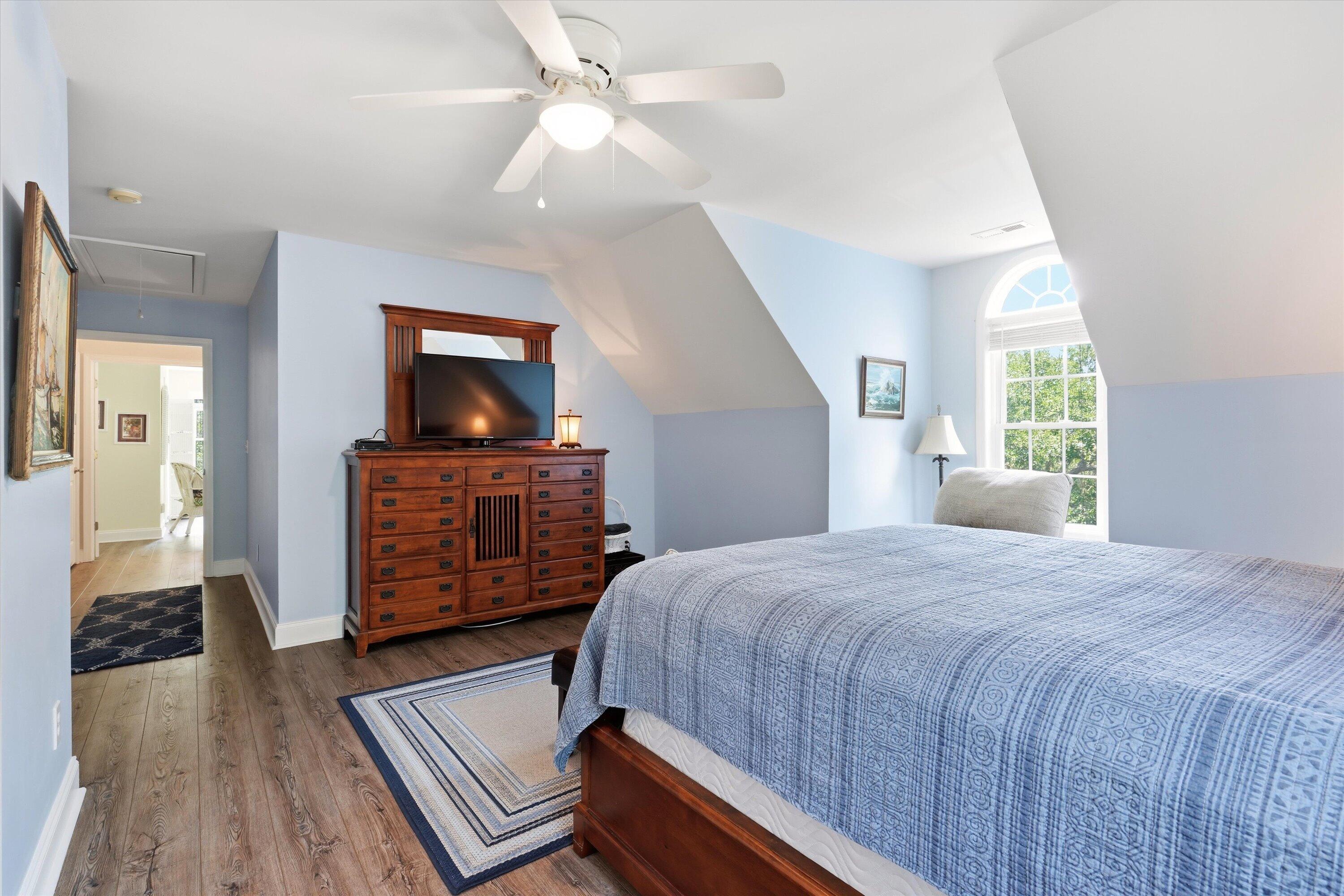 718 Sandpiper Ridge