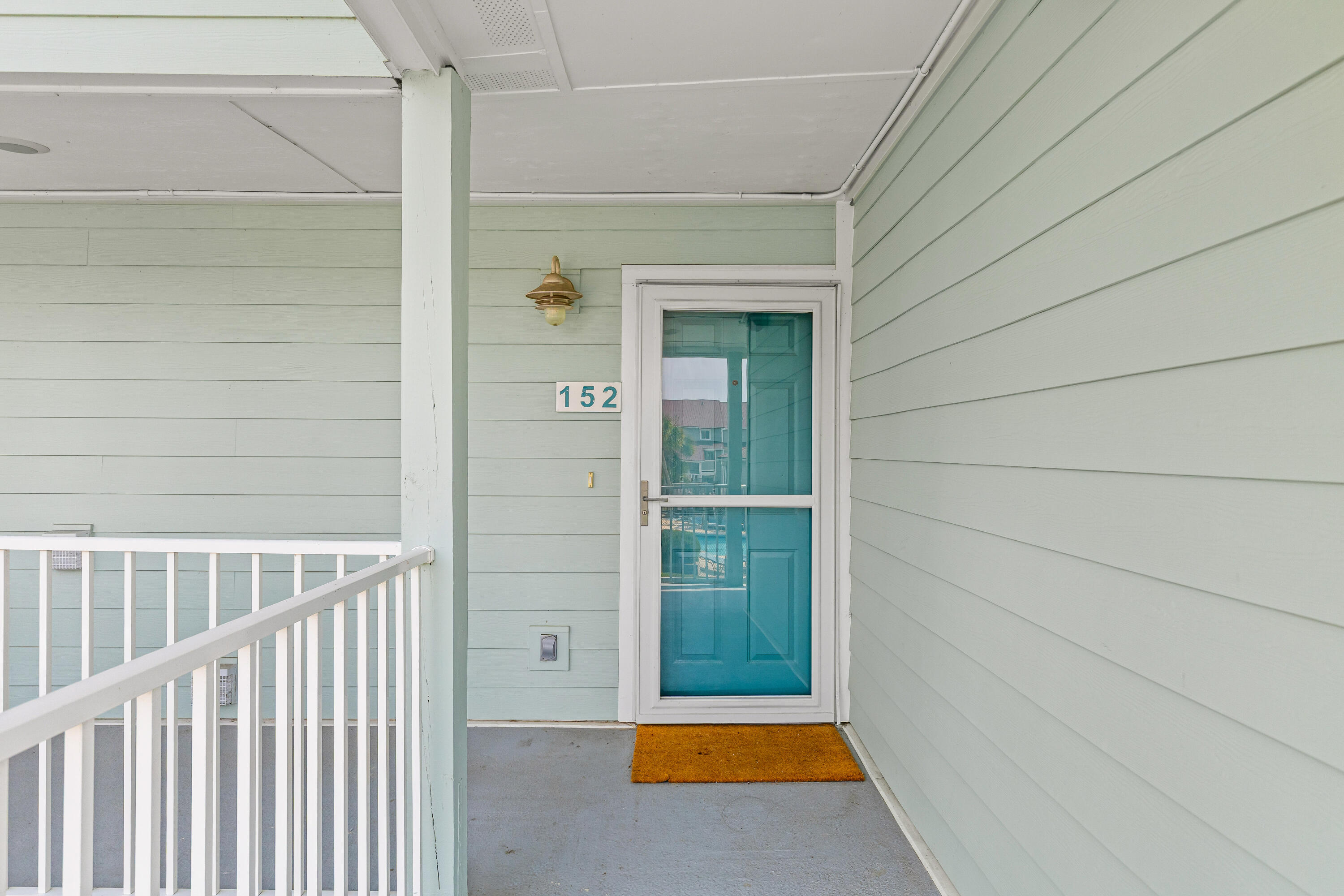 152 W Mariners Cay Drive # 152