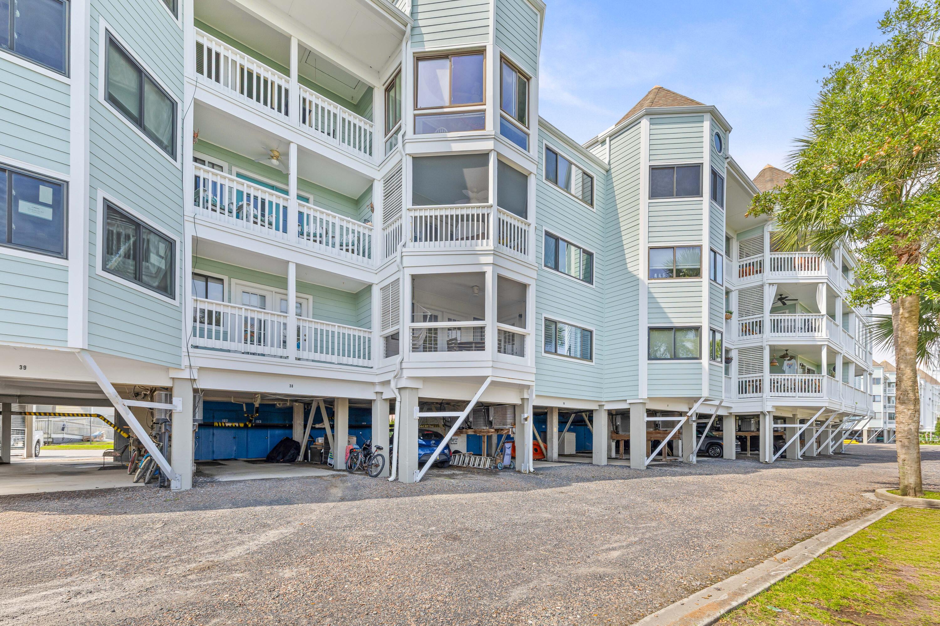 152 W Mariners Cay Drive # 152