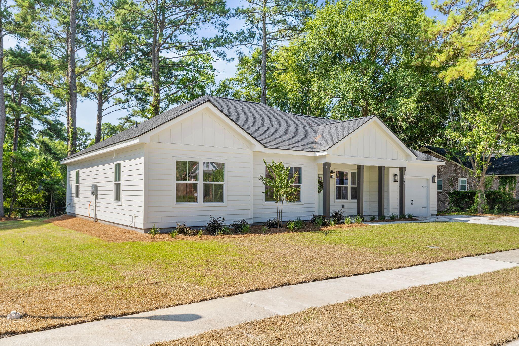 122 Bramwell Drive