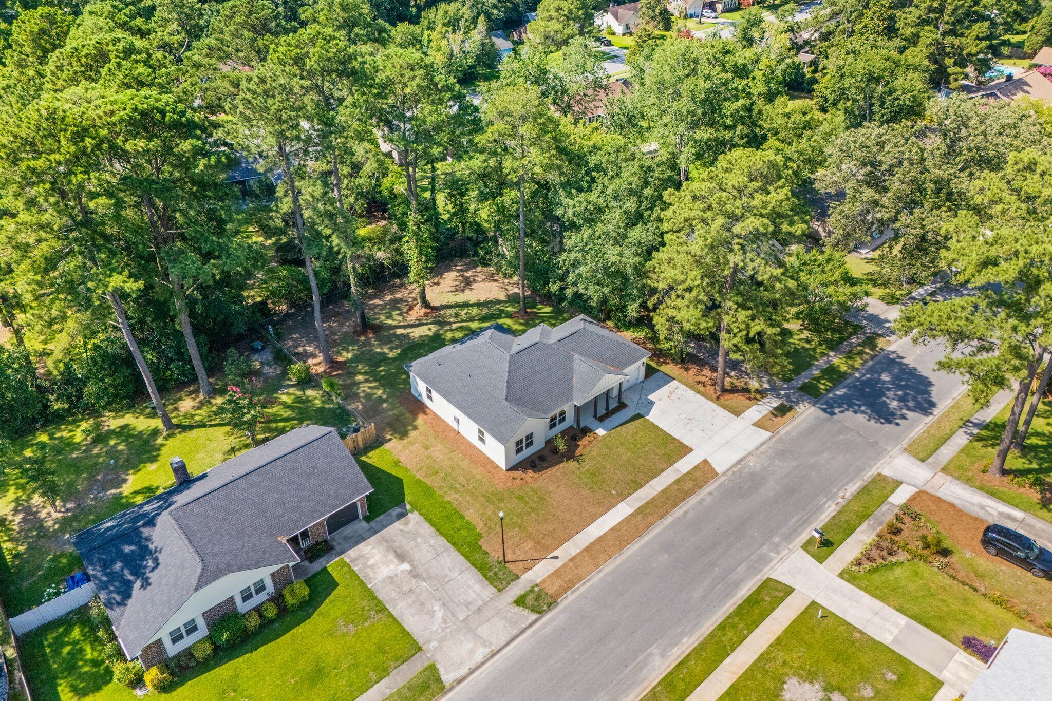 122 Bramwell Drive