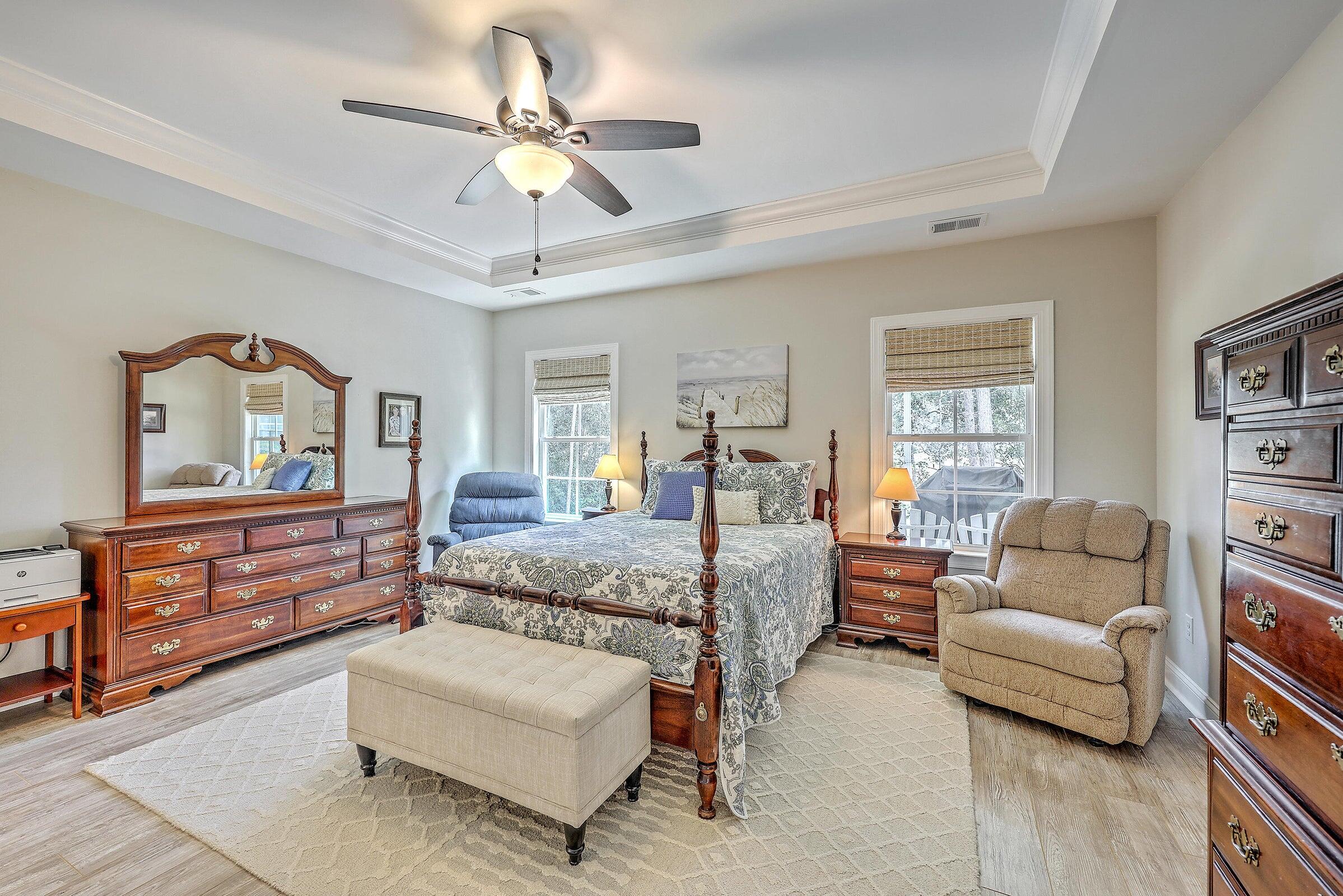 1044 Pigeon Point