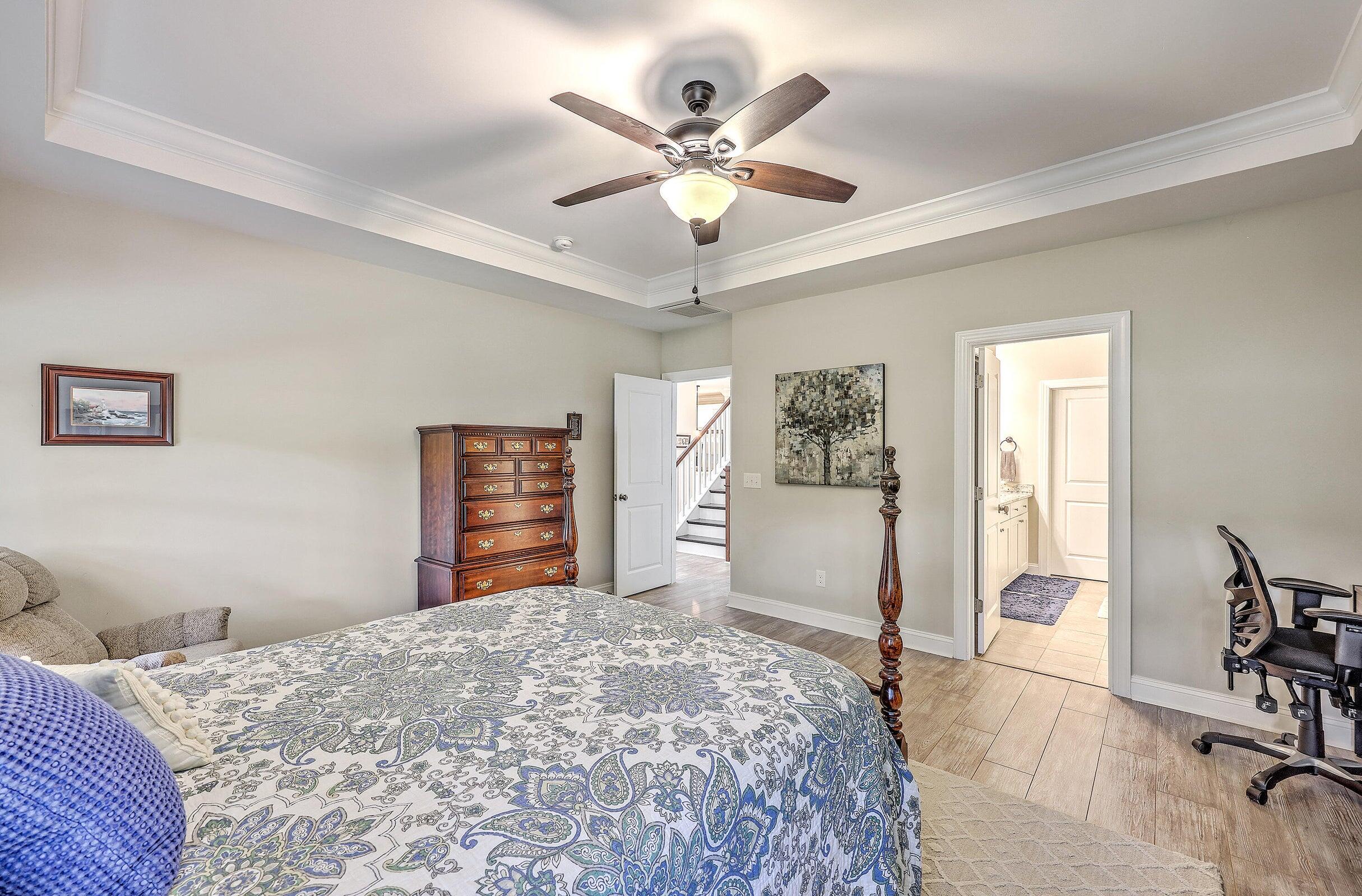 1044 Pigeon Point
