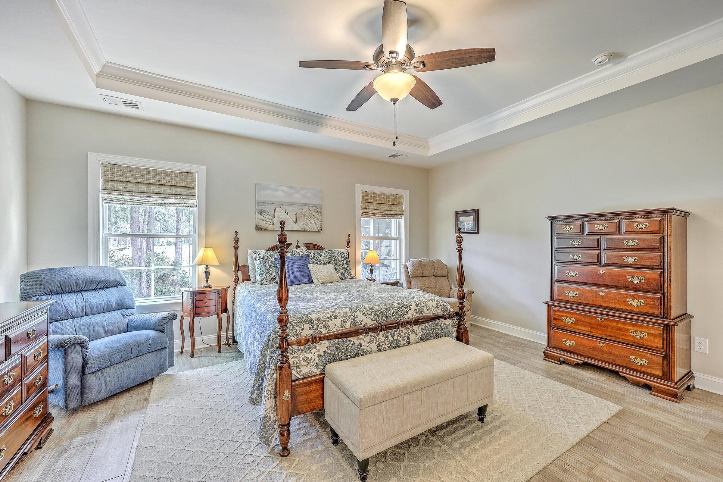 1044 Pigeon Point