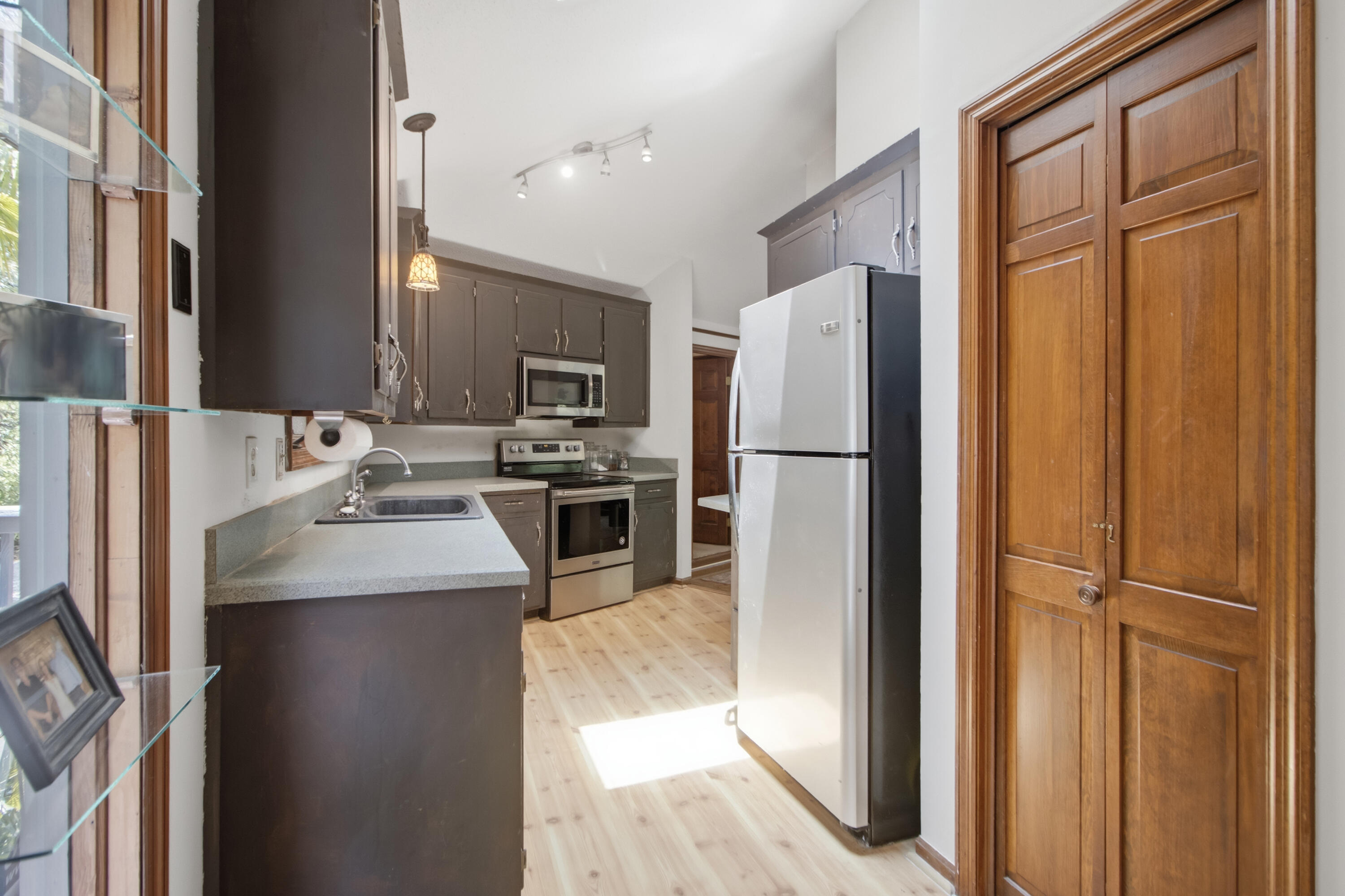 114 Poplar Circle